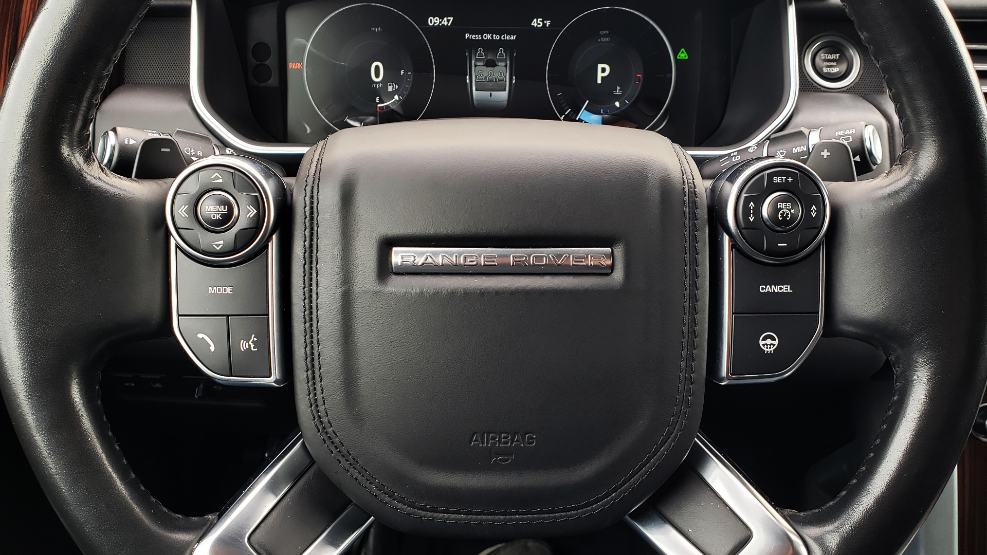 Used 2017 Land Rover RANGE ROVER HSE TD6 DIESEL / 4WD / NAV / MERIDIAN / PANO-ROOF / REARVIEW for sale Sold at Formula Imports in Charlotte NC 28227 43
