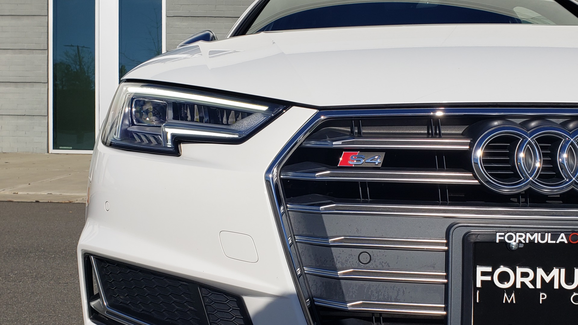 Used 2018 Audi S4 PREMIUM PLUS / TECH PKG / NAV / CLD WTHR / REARVIEW for sale Sold at Formula Imports in Charlotte NC 28227 23