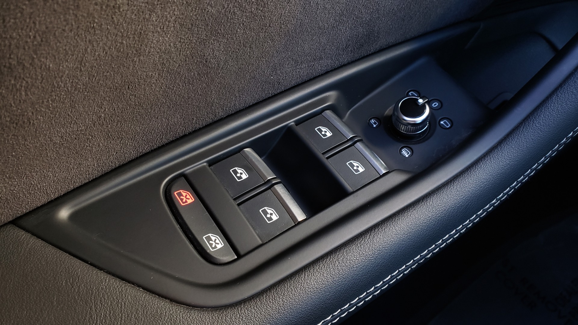 Used 2018 Audi S4 PREMIUM PLUS / TECH PKG / NAV / CLD WTHR / REARVIEW for sale Sold at Formula Imports in Charlotte NC 28227 39