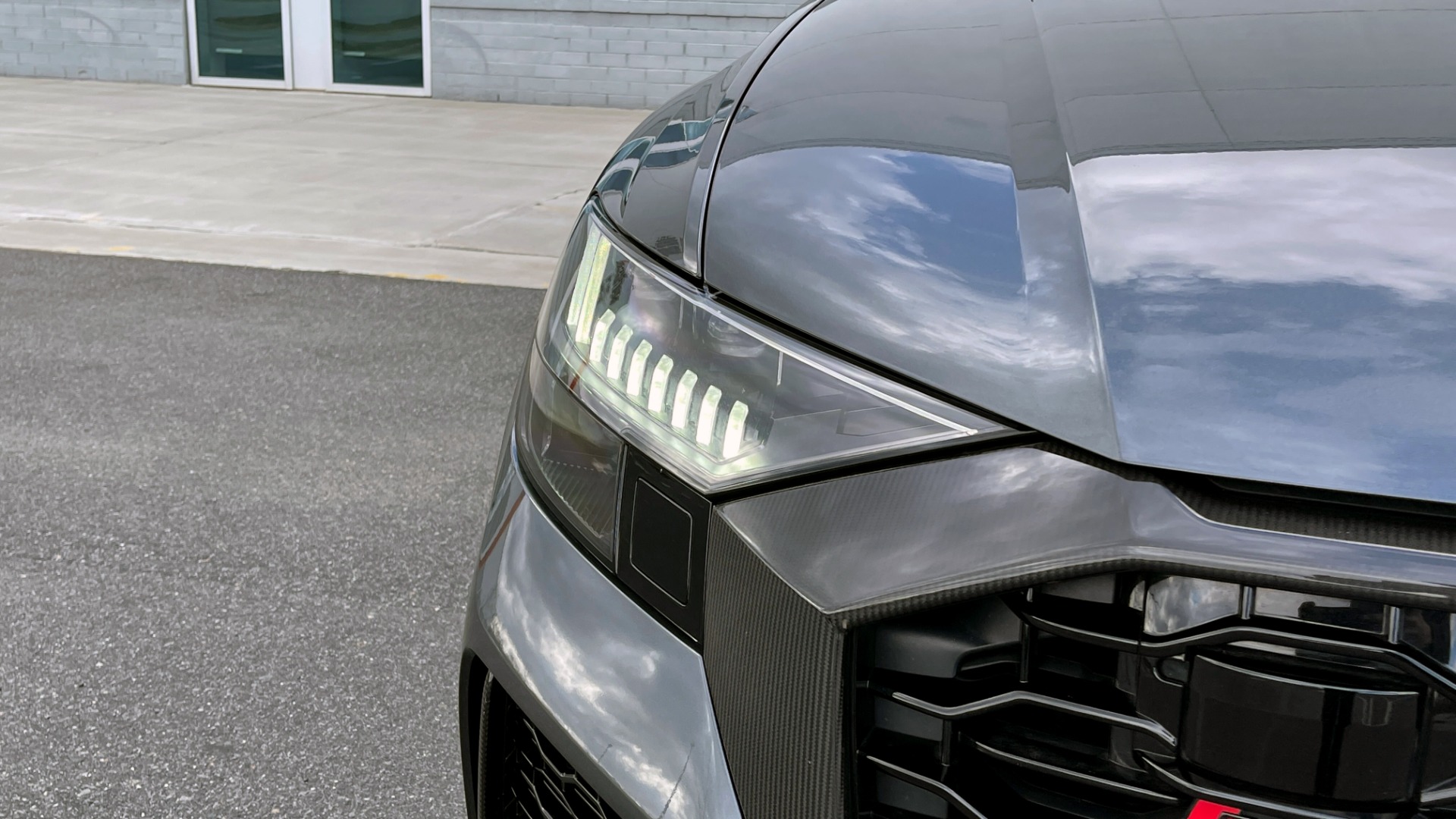 Used 2021 Audi RS Q8 4.0 TFSI 591HP / CARBON OPTIC / BLACK OPTIC / / B&O SND / REARVIEW for sale Sold at Formula Imports in Charlotte NC 28227 11