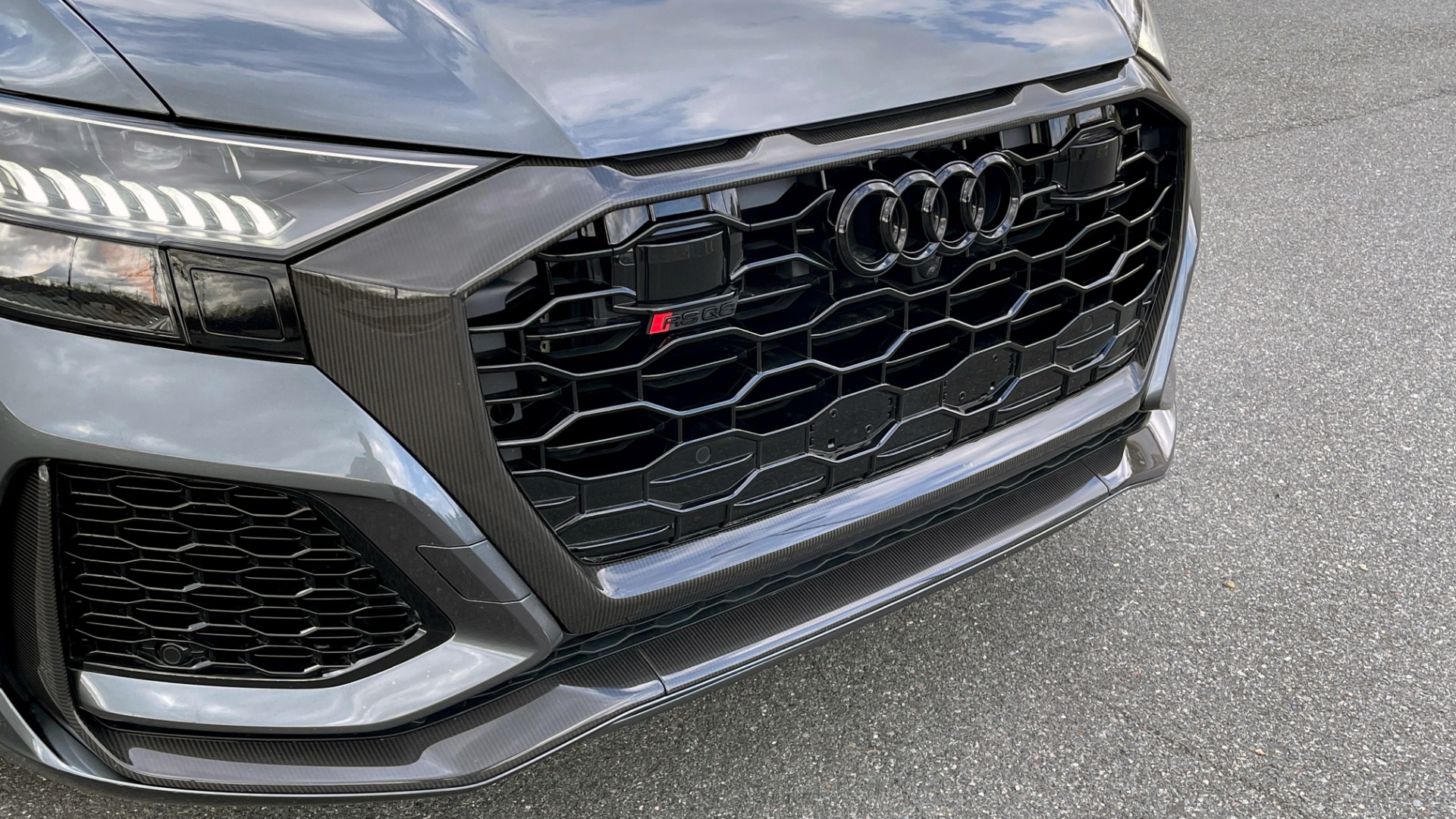Used 2021 Audi RS Q8 4.0 TFSI 591HP / CARBON OPTIC / BLACK OPTIC / / B&O SND / REARVIEW for sale Sold at Formula Imports in Charlotte NC 28227 15