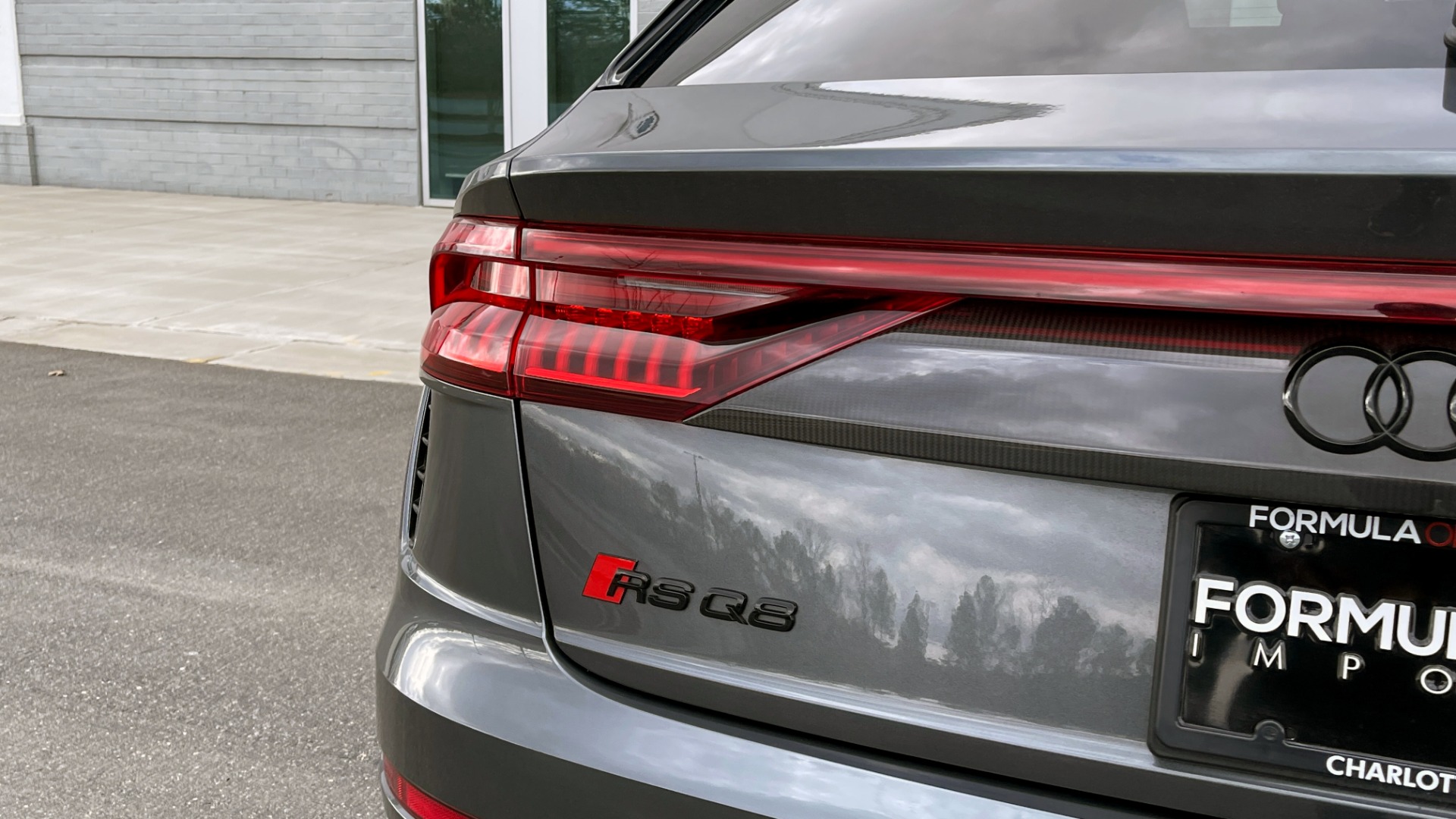 Used 2021 Audi RS Q8 4.0 TFSI 591HP / CARBON OPTIC / BLACK OPTIC / / B&O SND / REARVIEW for sale Sold at Formula Imports in Charlotte NC 28227 17