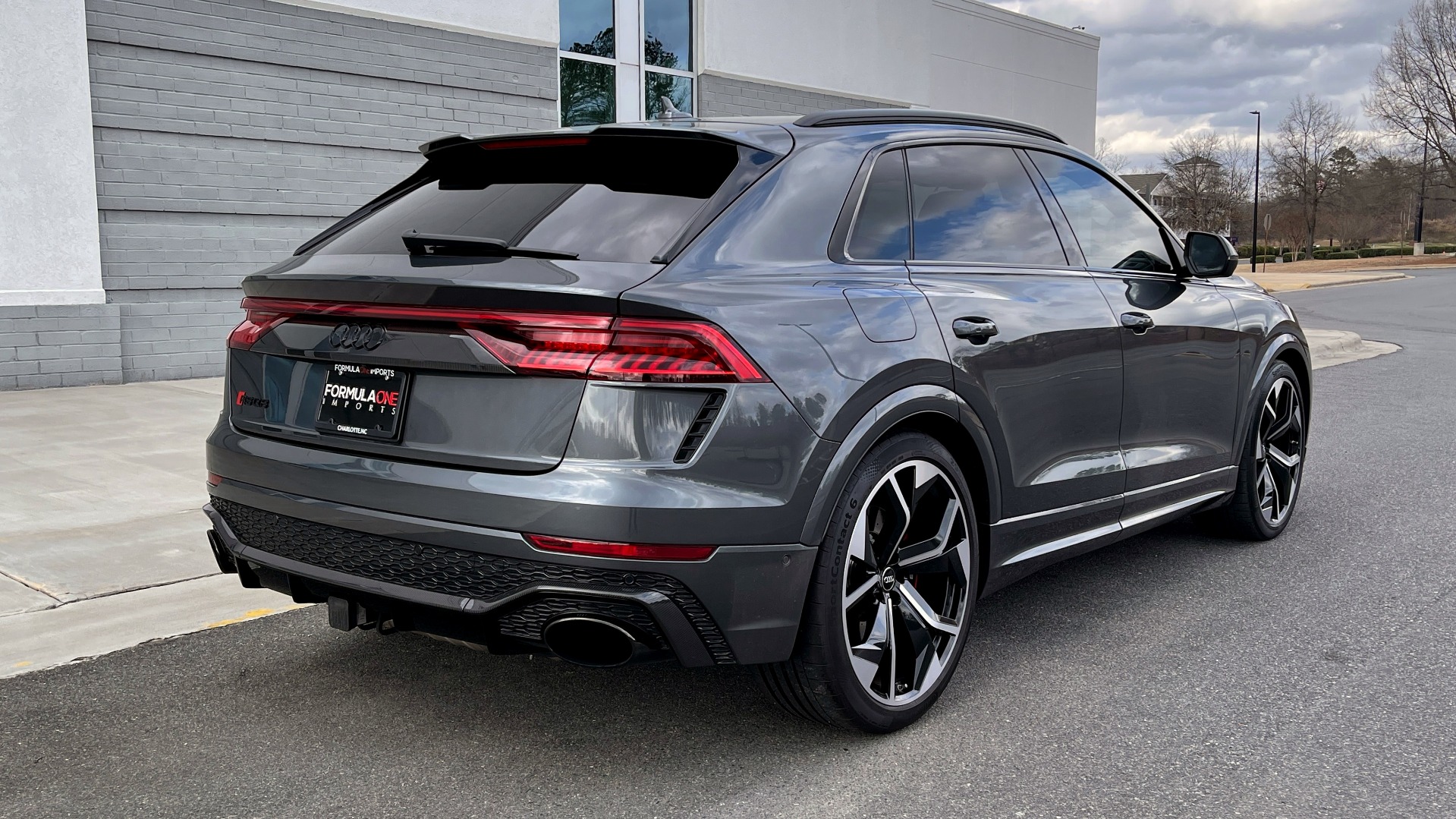 Used 2021 Audi RS Q8 4.0 TFSI 591HP / CARBON OPTIC / BLACK OPTIC / / B&O SND / REARVIEW for sale Sold at Formula Imports in Charlotte NC 28227 2