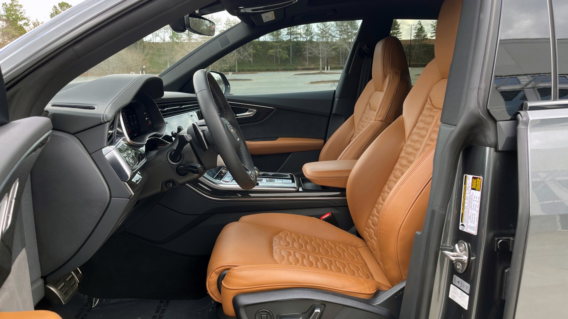 Used 2021 Audi RS Q8 4.0 TFSI 591HP / CARBON OPTIC / BLACK OPTIC / / B&O SND / REARVIEW for sale Sold at Formula Imports in Charlotte NC 28227 28