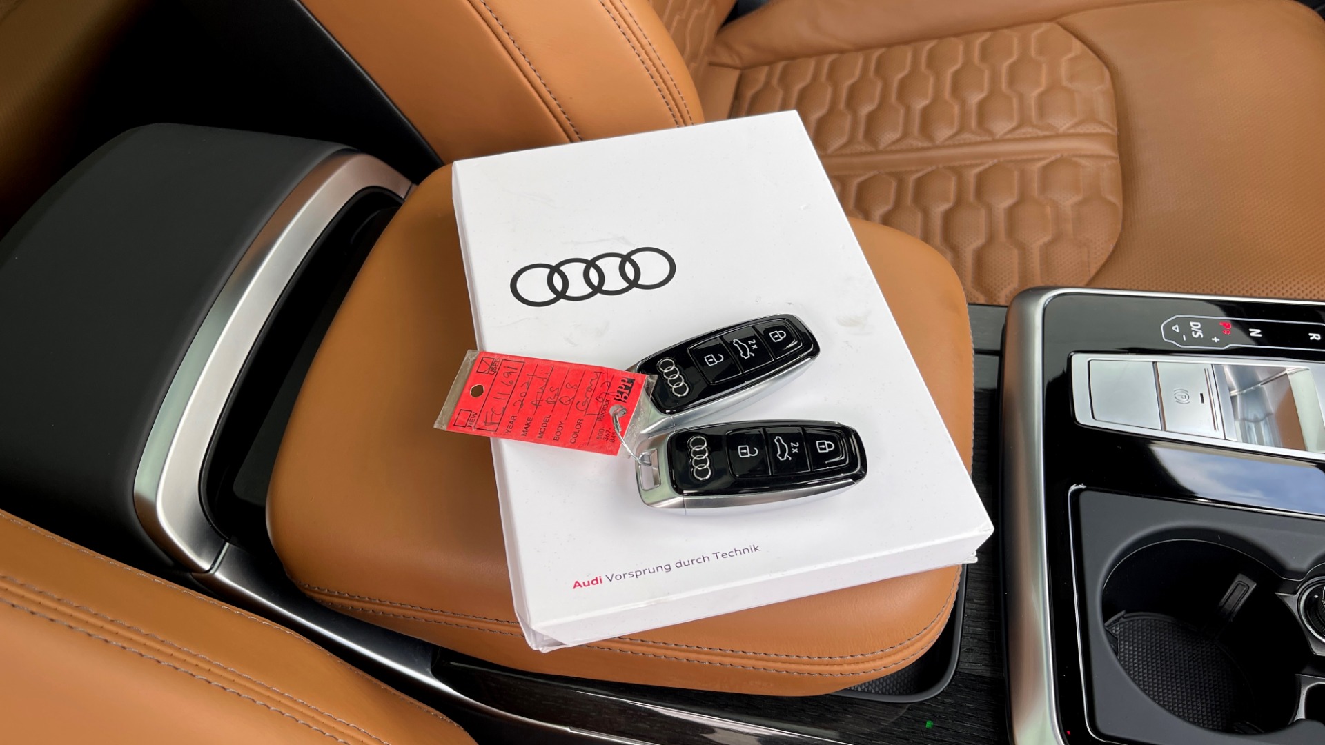 Used 2021 Audi RS Q8 4.0 TFSI 591HP / CARBON OPTIC / BLACK OPTIC / / B&O SND / REARVIEW for sale Sold at Formula Imports in Charlotte NC 28227 76