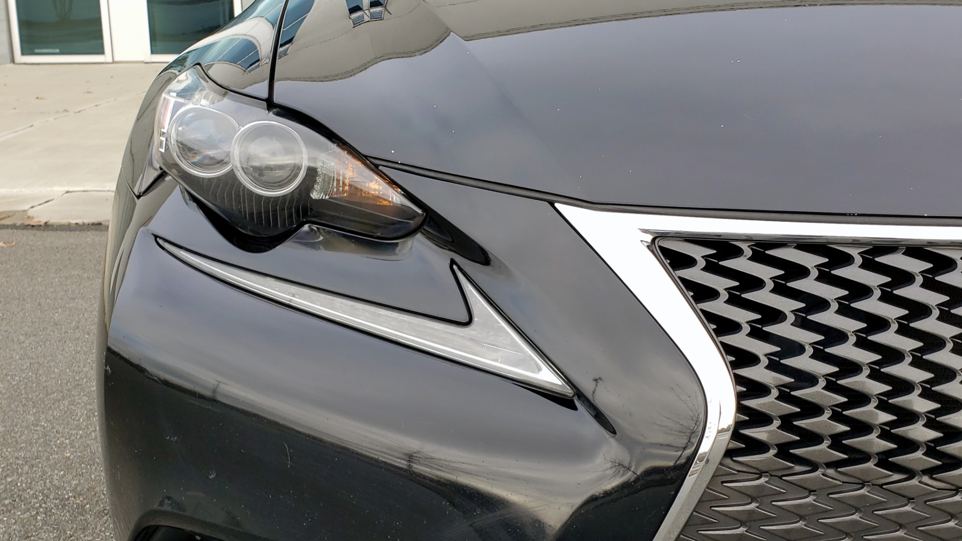 Used 2015 Lexus IS 250 F-SPORT / BLIND SPOT MON / SUNROOF / REARVIEW for sale Sold at Formula Imports in Charlotte NC 28227 19