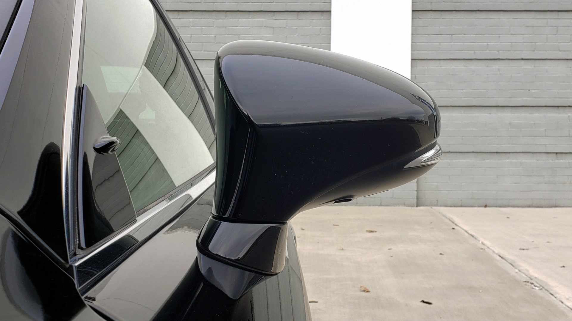 Used 2015 Lexus IS 250 F-SPORT / BLIND SPOT MON / SUNROOF / REARVIEW for sale Sold at Formula Imports in Charlotte NC 28227 23