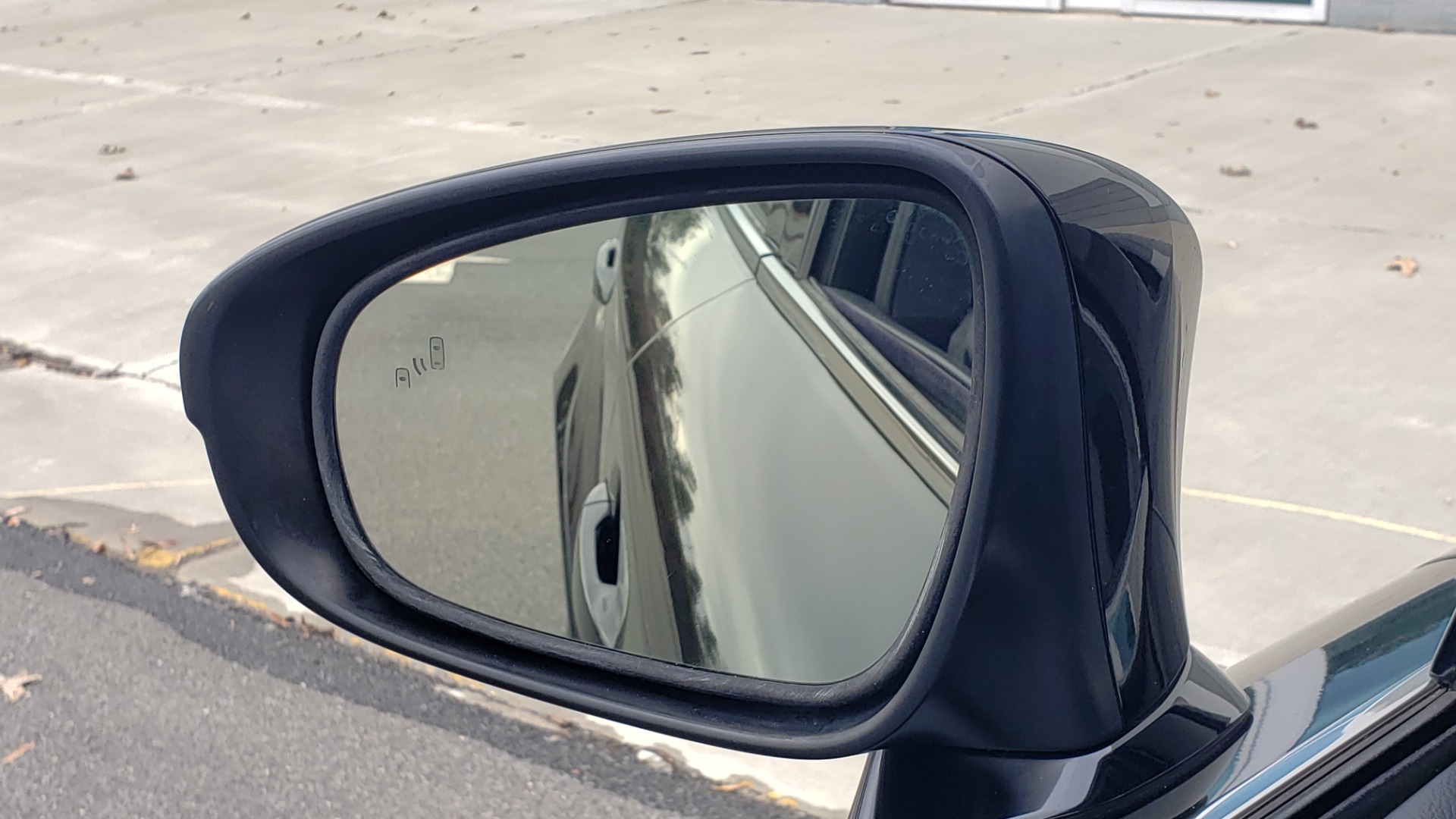Used 2015 Lexus IS 250 F-SPORT / BLIND SPOT MON / SUNROOF / REARVIEW for sale Sold at Formula Imports in Charlotte NC 28227 24