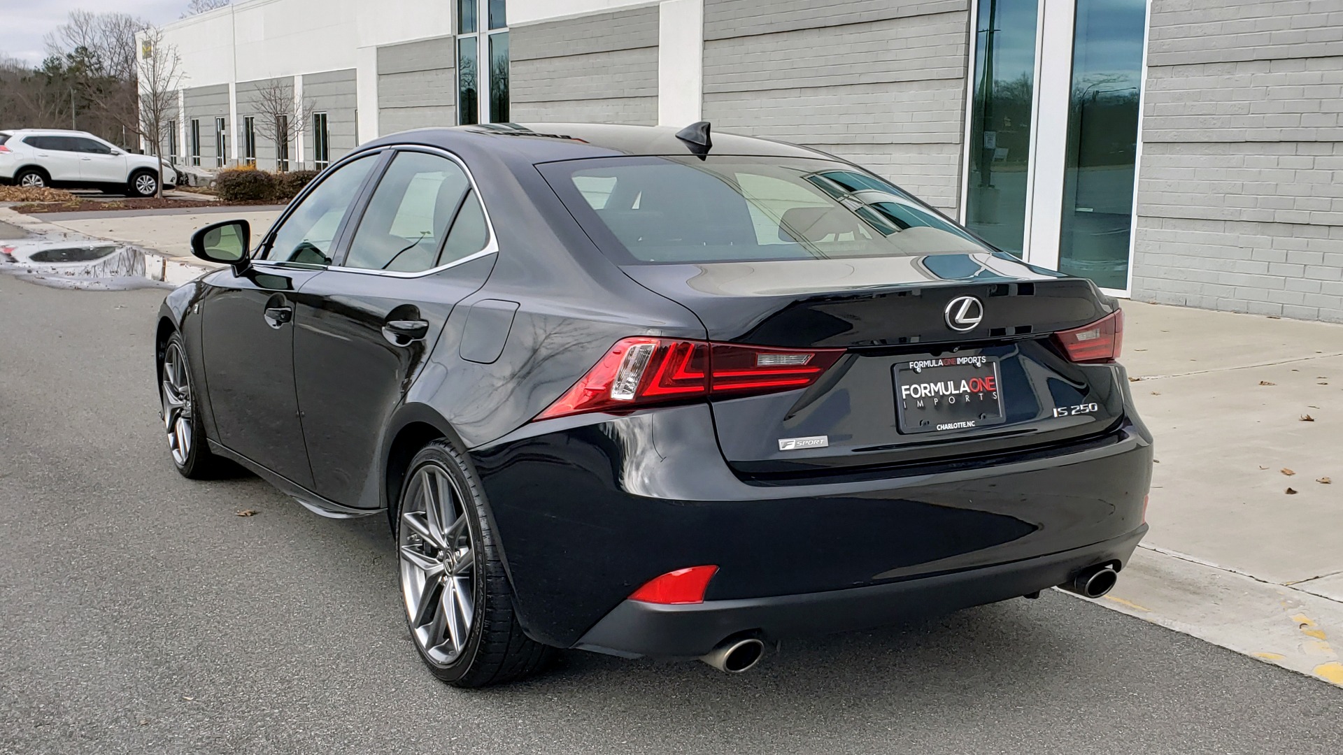 Used 2015 Lexus IS 250 F-SPORT / BLIND SPOT MON / SUNROOF / REARVIEW for sale Sold at Formula Imports in Charlotte NC 28227 3