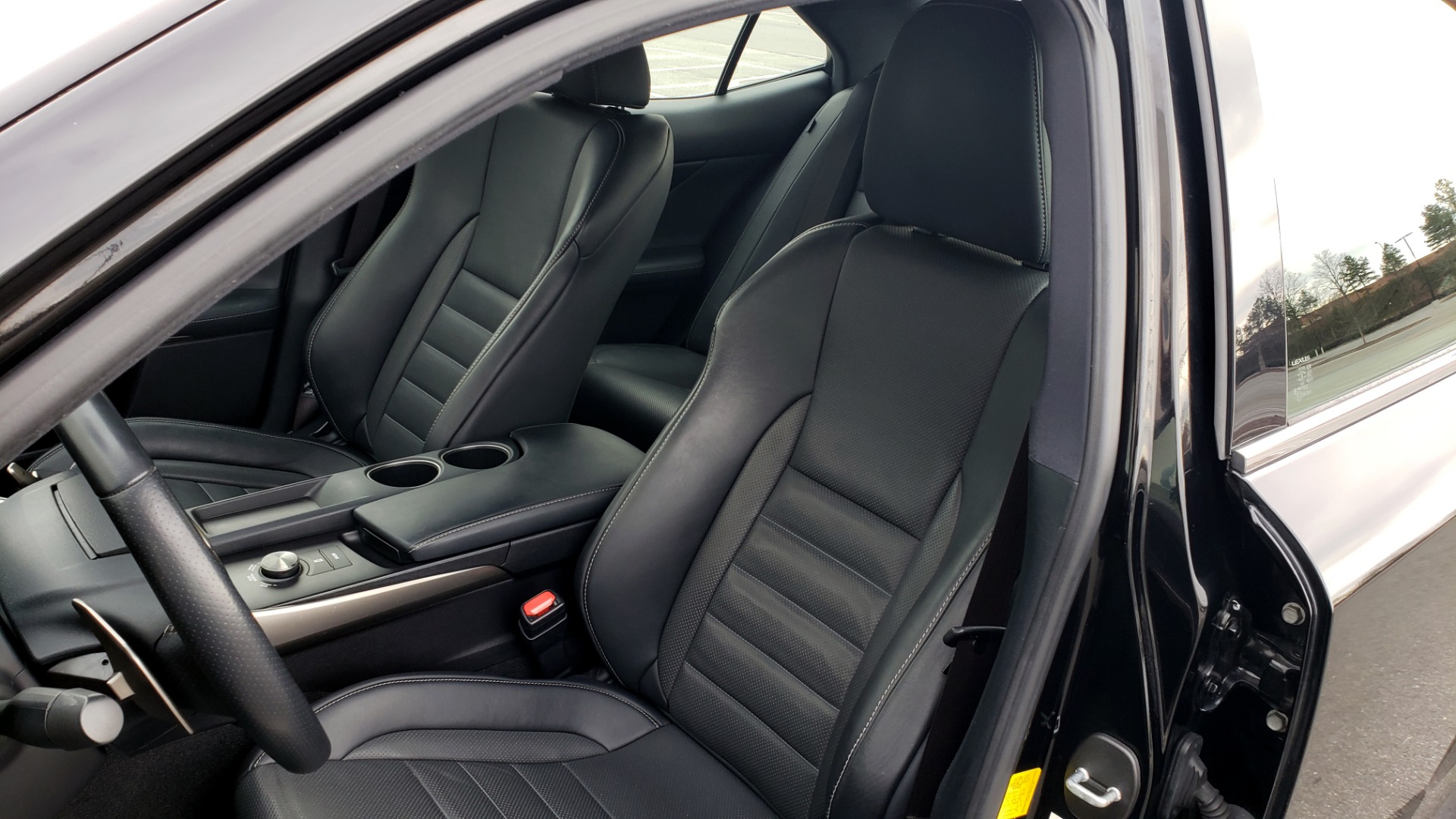 Used 2015 Lexus IS 250 F-SPORT / BLIND SPOT MON / SUNROOF / REARVIEW for sale Sold at Formula Imports in Charlotte NC 28227 32