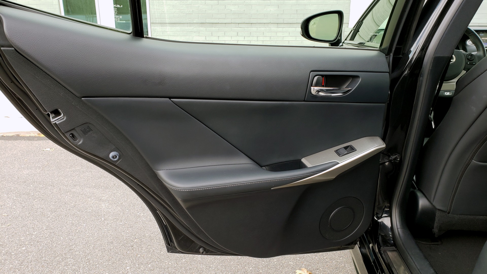 Used 2015 Lexus IS 250 F-SPORT / BLIND SPOT MON / SUNROOF / REARVIEW for sale Sold at Formula Imports in Charlotte NC 28227 58