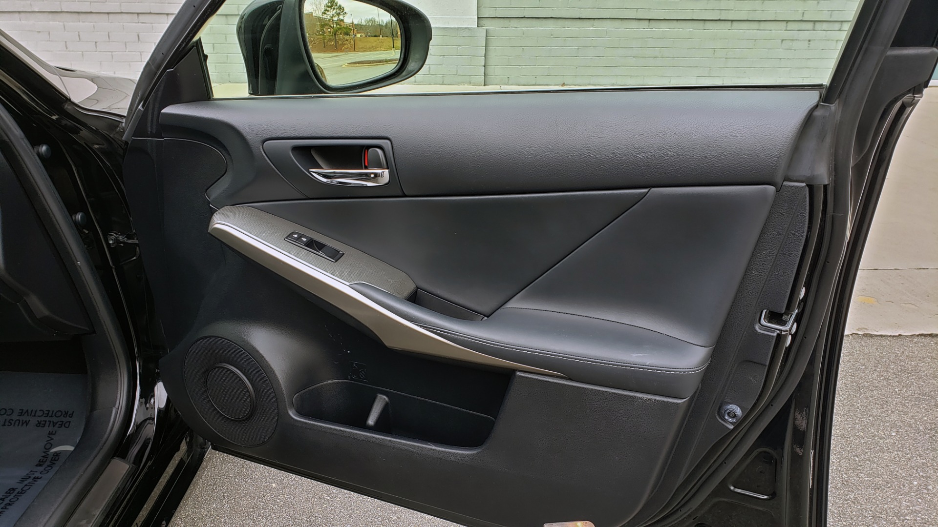 Used 2015 Lexus IS 250 F-SPORT / BLIND SPOT MON / SUNROOF / REARVIEW for sale Sold at Formula Imports in Charlotte NC 28227 63