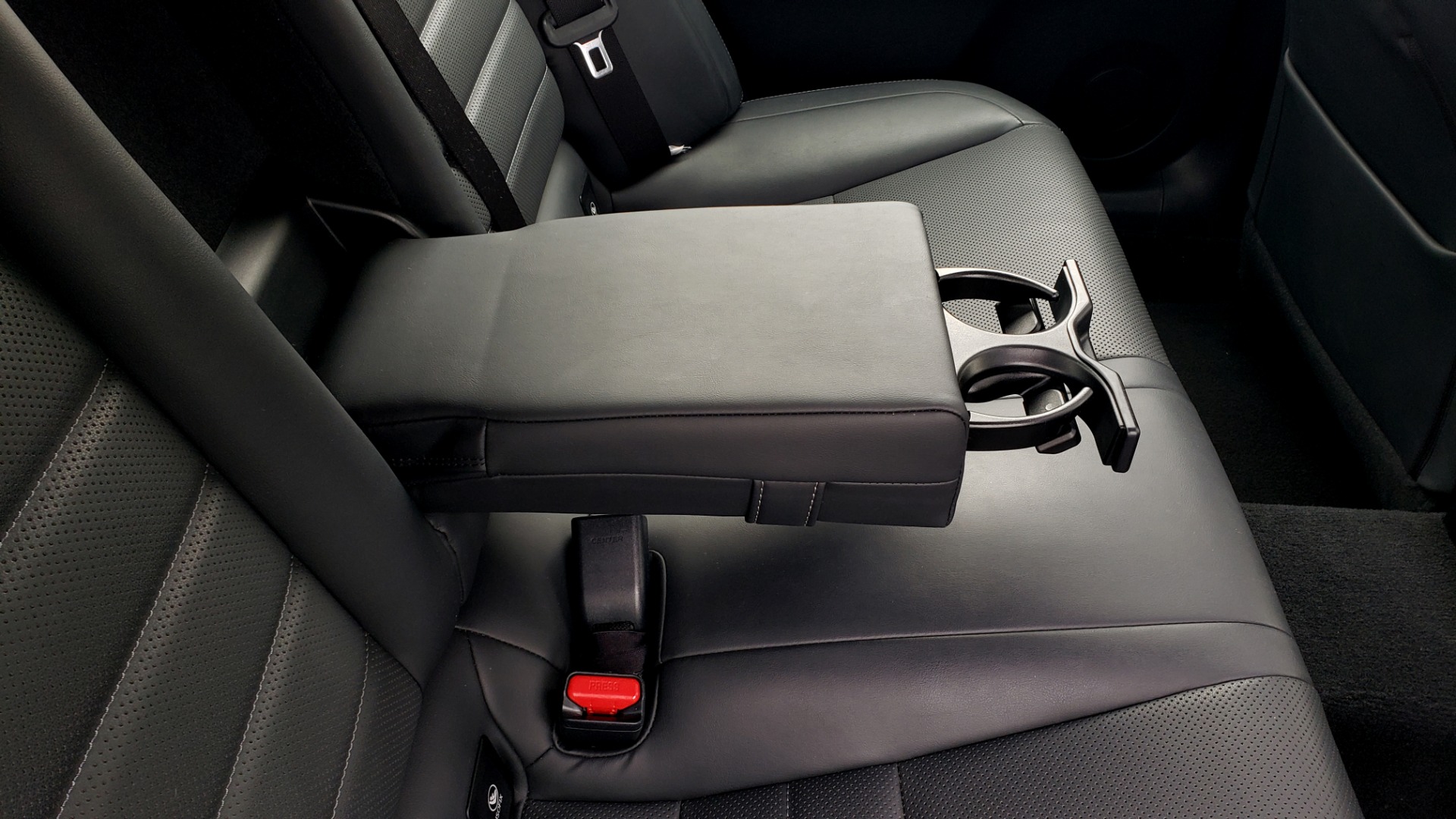 Used 2015 Lexus IS 250 F-SPORT / BLIND SPOT MON / SUNROOF / REARVIEW for sale Sold at Formula Imports in Charlotte NC 28227 72