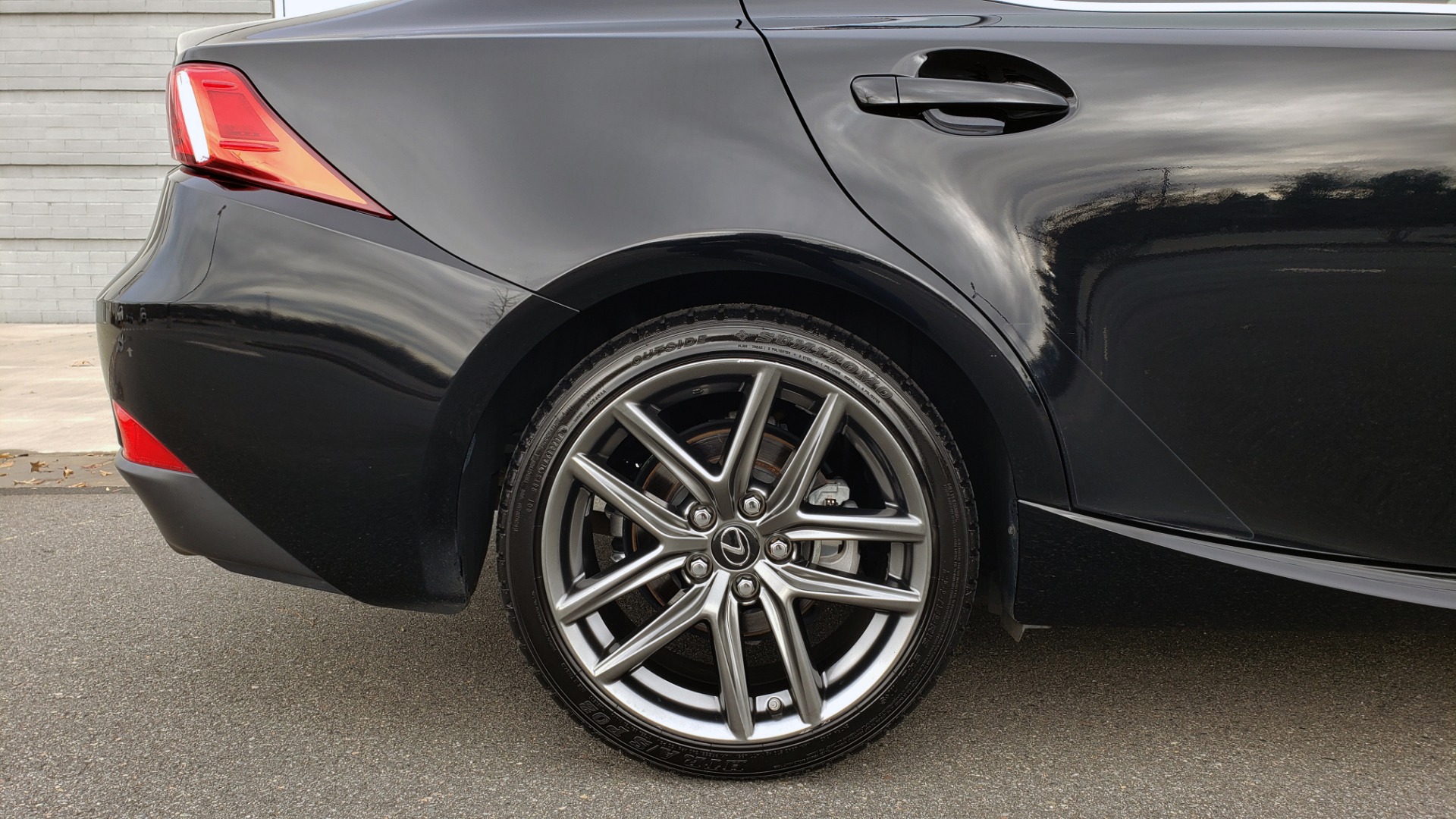 Used 2015 Lexus IS 250 F-SPORT / BLIND SPOT MON / SUNROOF / REARVIEW for sale Sold at Formula Imports in Charlotte NC 28227 79