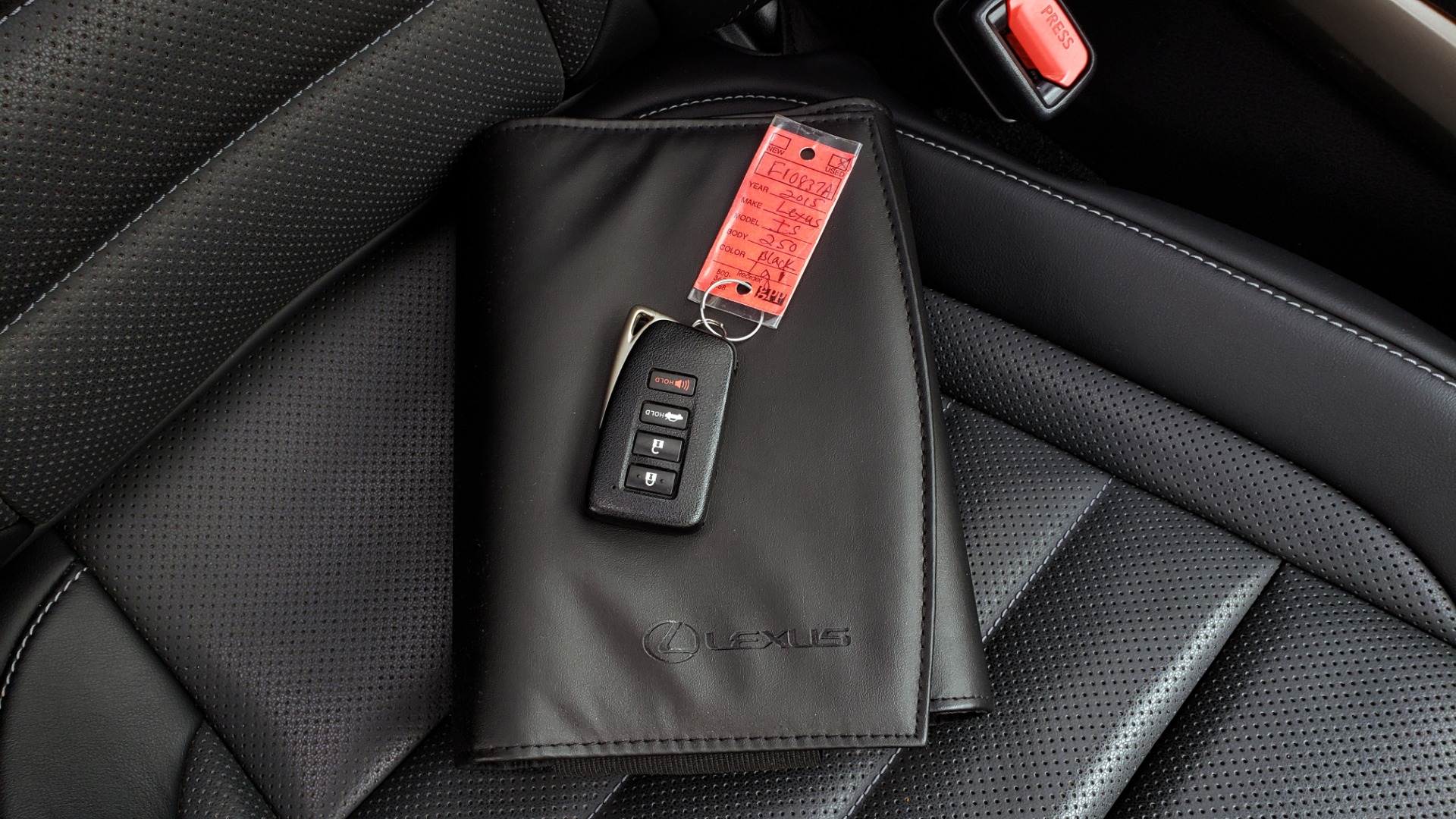 Used 2015 Lexus IS 250 F-SPORT / BLIND SPOT MON / SUNROOF / REARVIEW for sale Sold at Formula Imports in Charlotte NC 28227 88