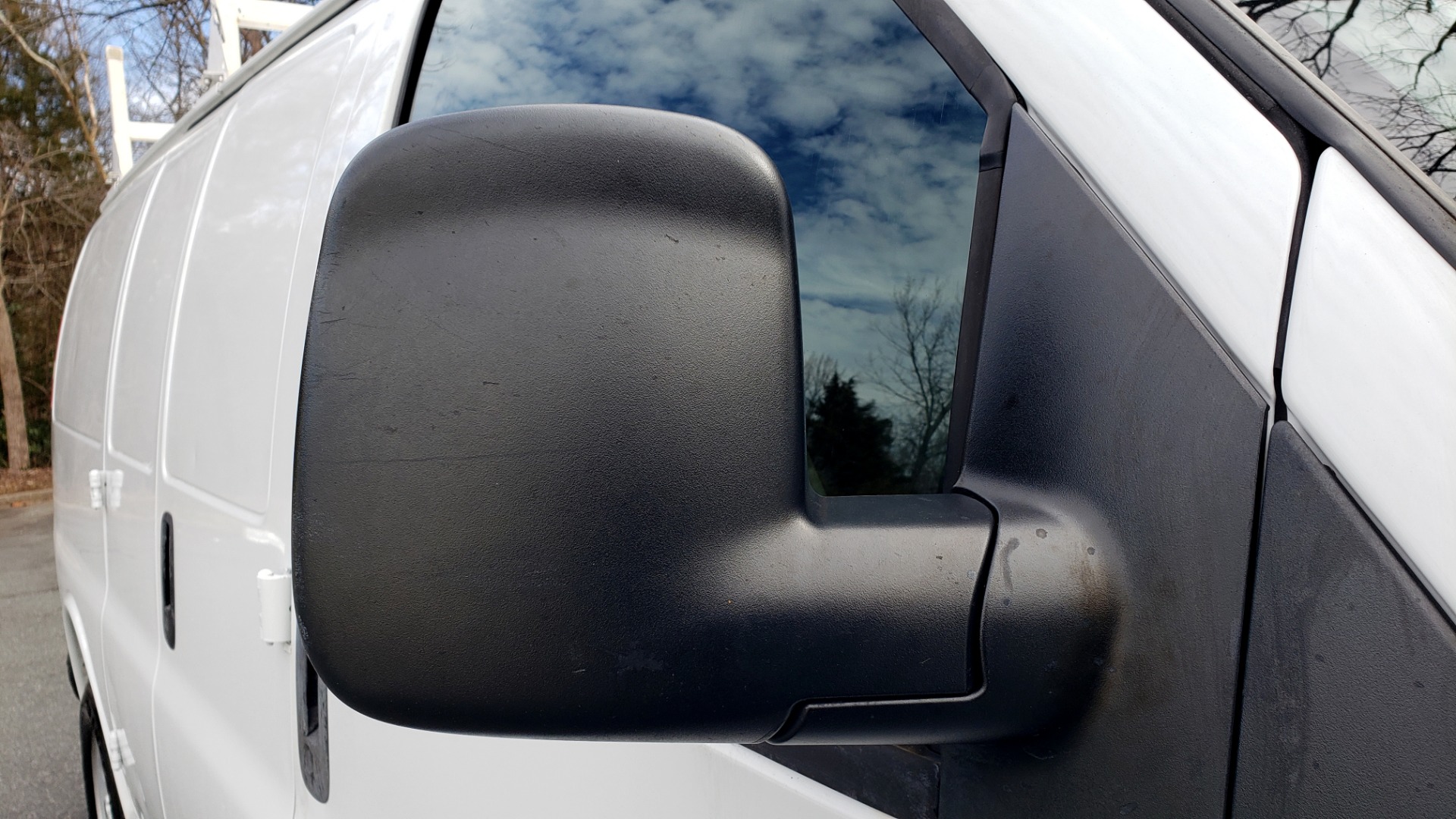 Used 2012 Chevrolet EXPRESS CARGO VAN 1500 / 135 WB / 4.3L V6 / 4-SPD AUTO / ROOF RACK for sale Sold at Formula Imports in Charlotte NC 28227 14