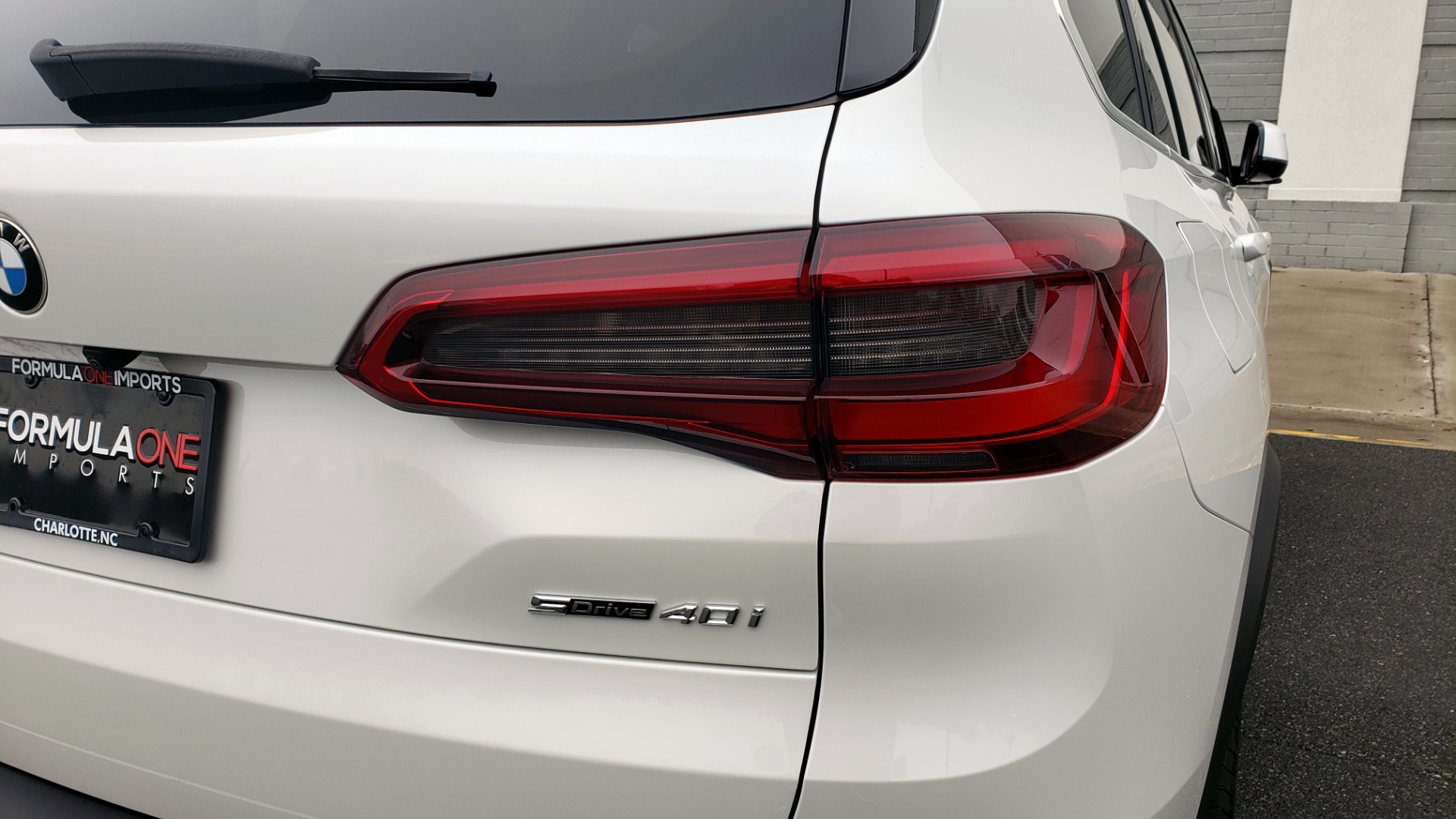 Used 2020 BMW X5 SDRIVE40I / CONV PKG / WIFI / NAV / PANO-ROOF / REARVIEW for sale Sold at Formula Imports in Charlotte NC 28227 27