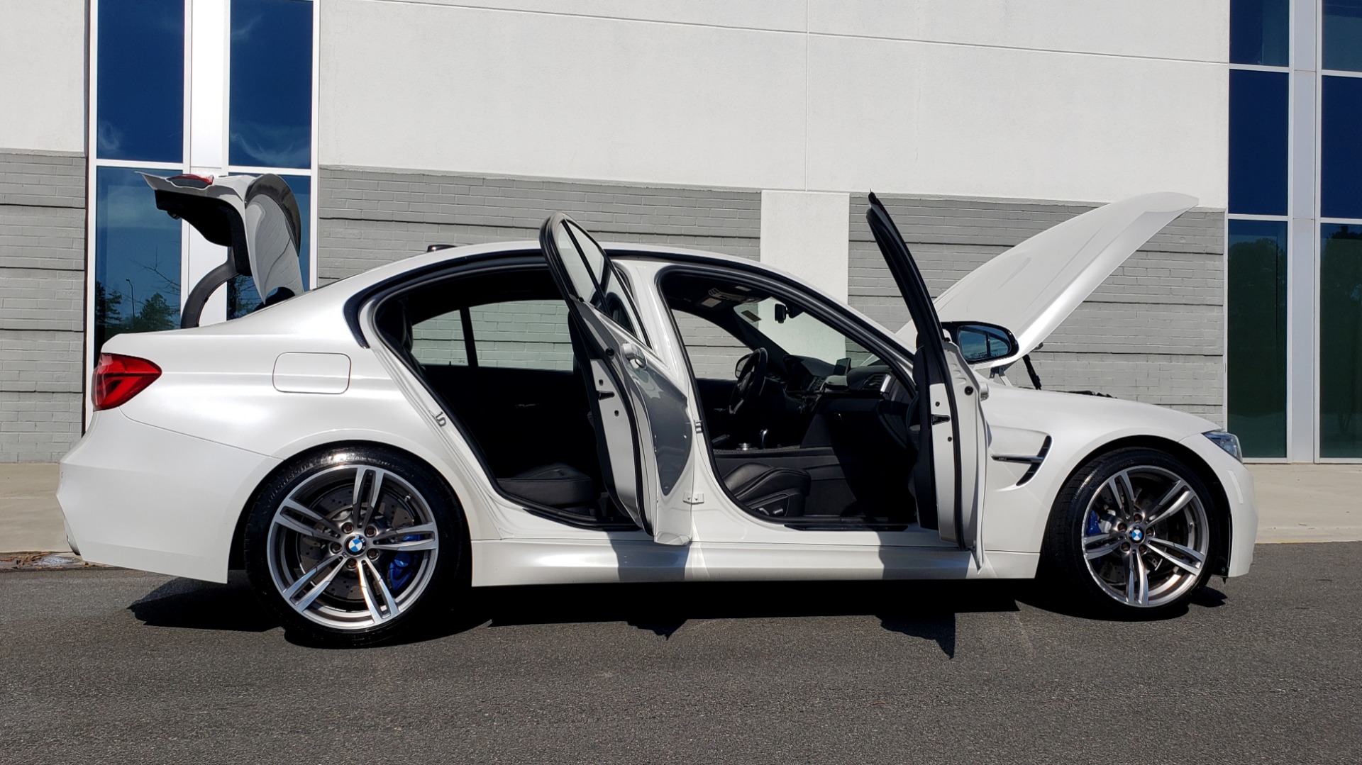 Used 2016 BMW M3 SEDAN / EXECUTIVE PKG / M-SUSPENSION / HARMAN/KARDON SOUND for sale Sold at Formula Imports in Charlotte NC 28227 22
