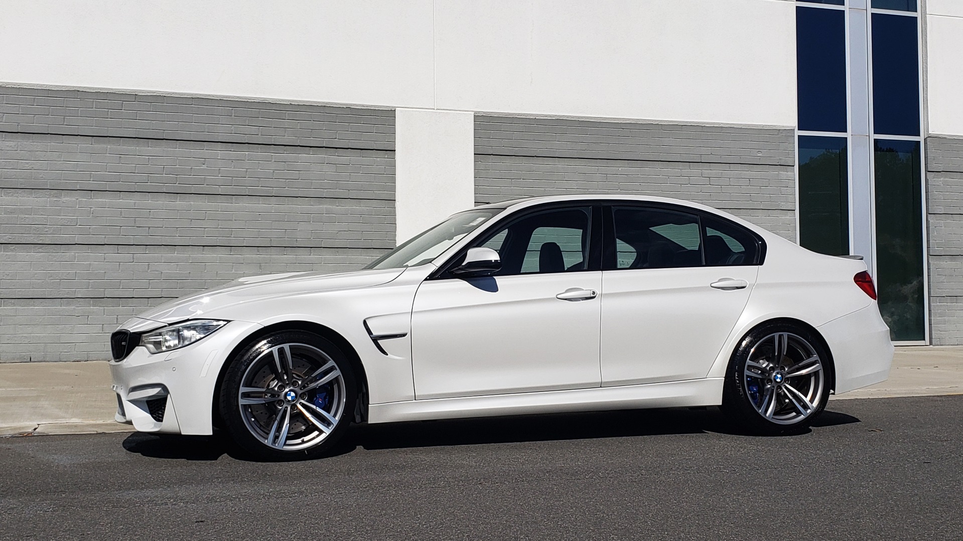Used 2016 BMW M3 SEDAN / EXECUTIVE PKG / M-SUSPENSION / HARMAN/KARDON SOUND for sale Sold at Formula Imports in Charlotte NC 28227 5