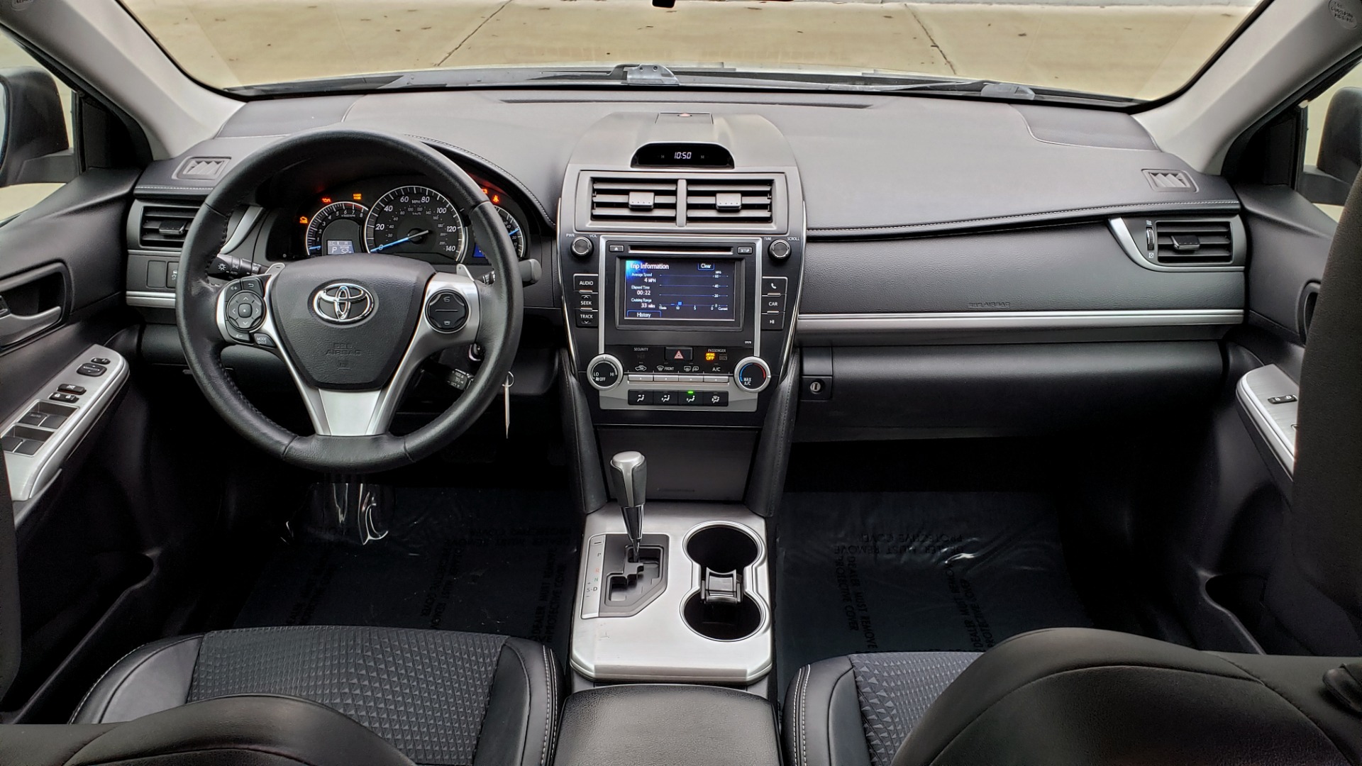 Used 2014 Toyota CAMRY SE SEDAN / 2.5L 4-CYL / 6-SPD AUTO / 17IN ALLOY WHEELS for sale Sold at Formula Imports in Charlotte NC 28227 74