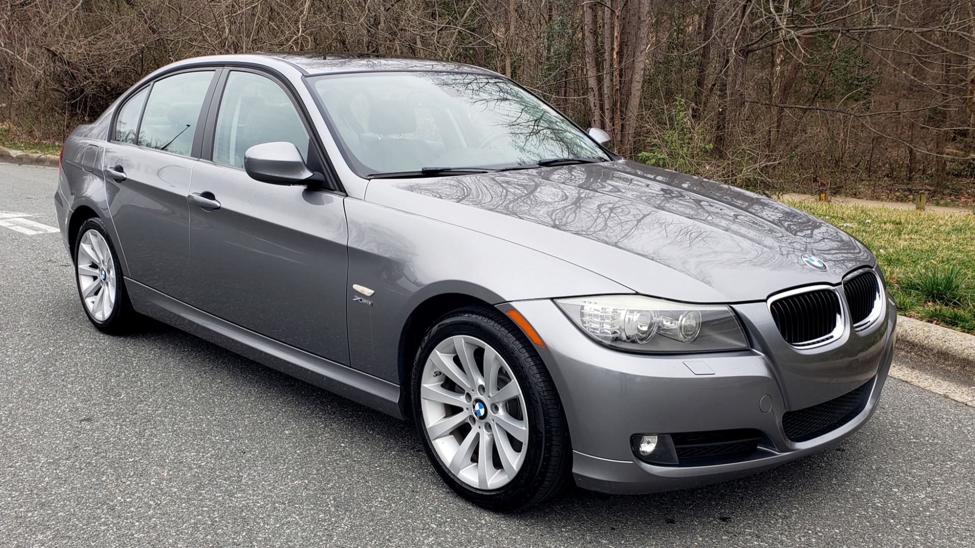 Used 2011 BMW 3 SERIES 328IXDRIVE PREMIUM / NAV / SUNROOF / HEATED SEATS for sale Sold at Formula Imports in Charlotte NC 28227 4
