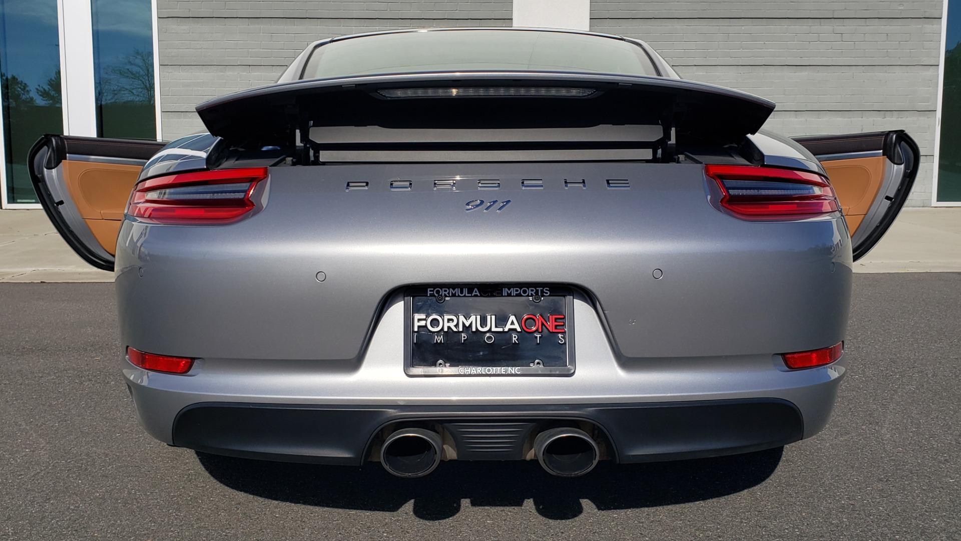 Used 2017 Porsche 911 CARRERA COUPE / 3.0L / 7-SPD MAN / NAV / PDLS / SUNROOF / REARVIEW for sale Sold at Formula Imports in Charlotte NC 28227 30