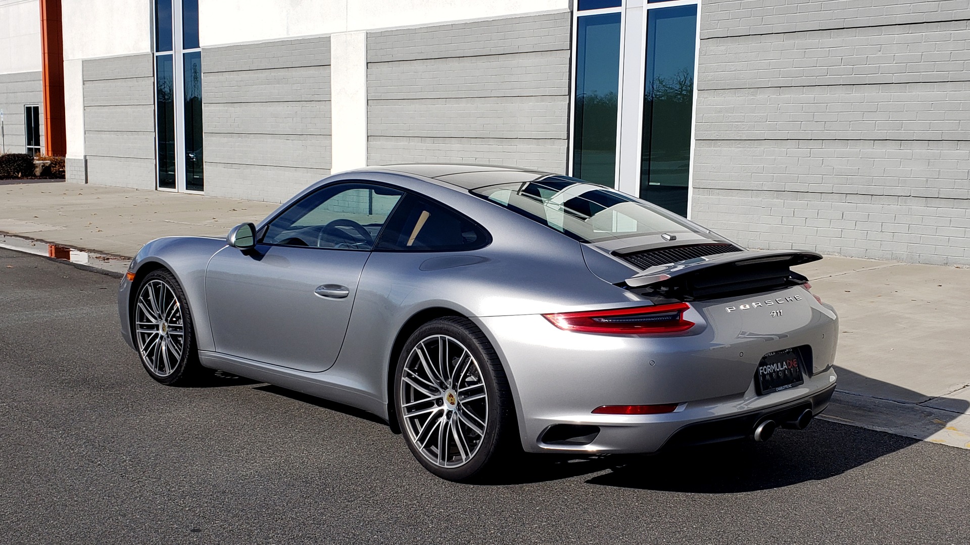 Used 2017 Porsche 911 CARRERA COUPE / 3.0L / 7-SPD MAN / NAV / PDLS / SUNROOF / REARVIEW for sale Sold at Formula Imports in Charlotte NC 28227 5