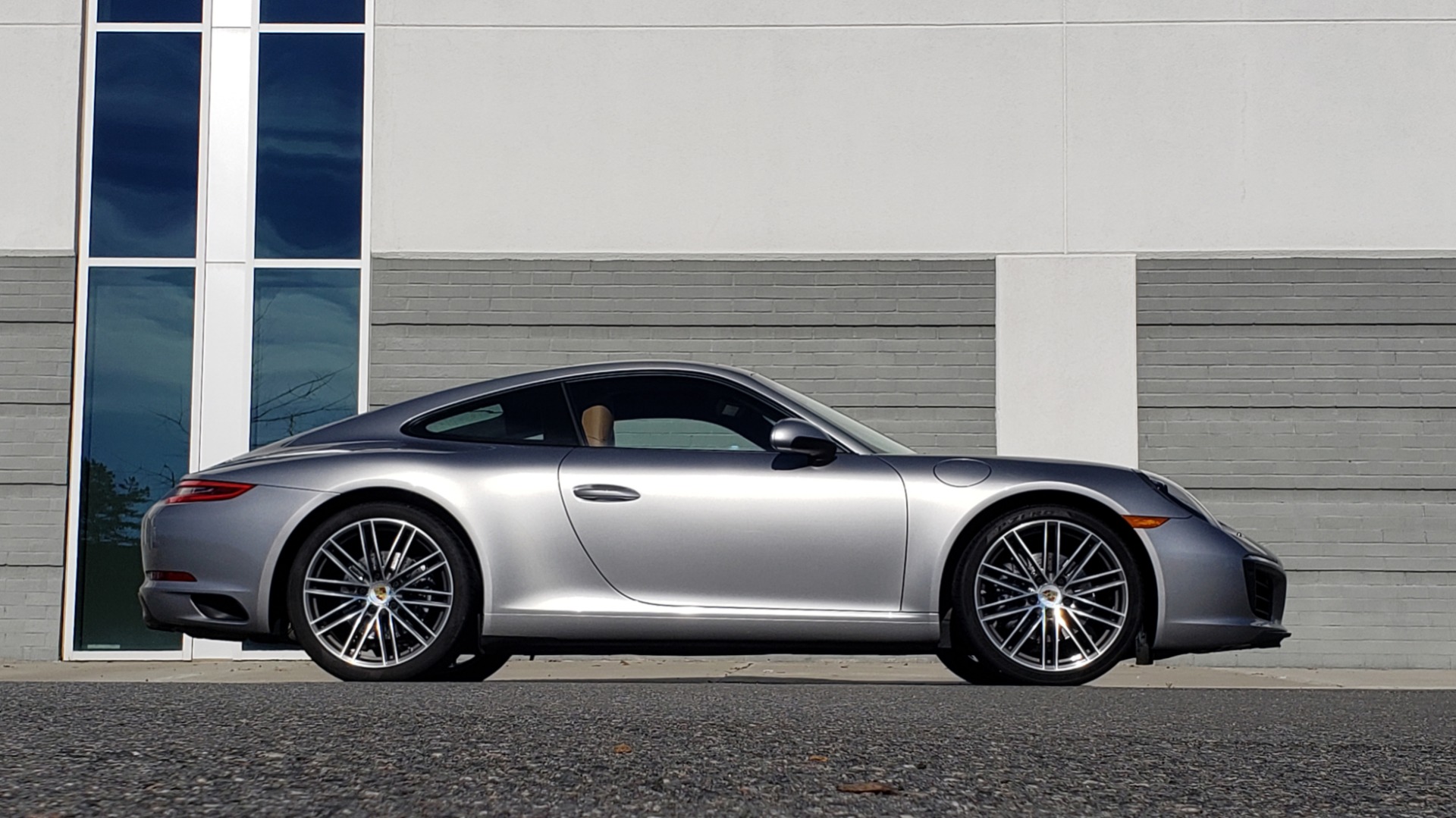 Used 2017 Porsche 911 CARRERA COUPE / 3.0L / 7-SPD MAN / NAV / PDLS / SUNROOF / REARVIEW for sale Sold at Formula Imports in Charlotte NC 28227 7
