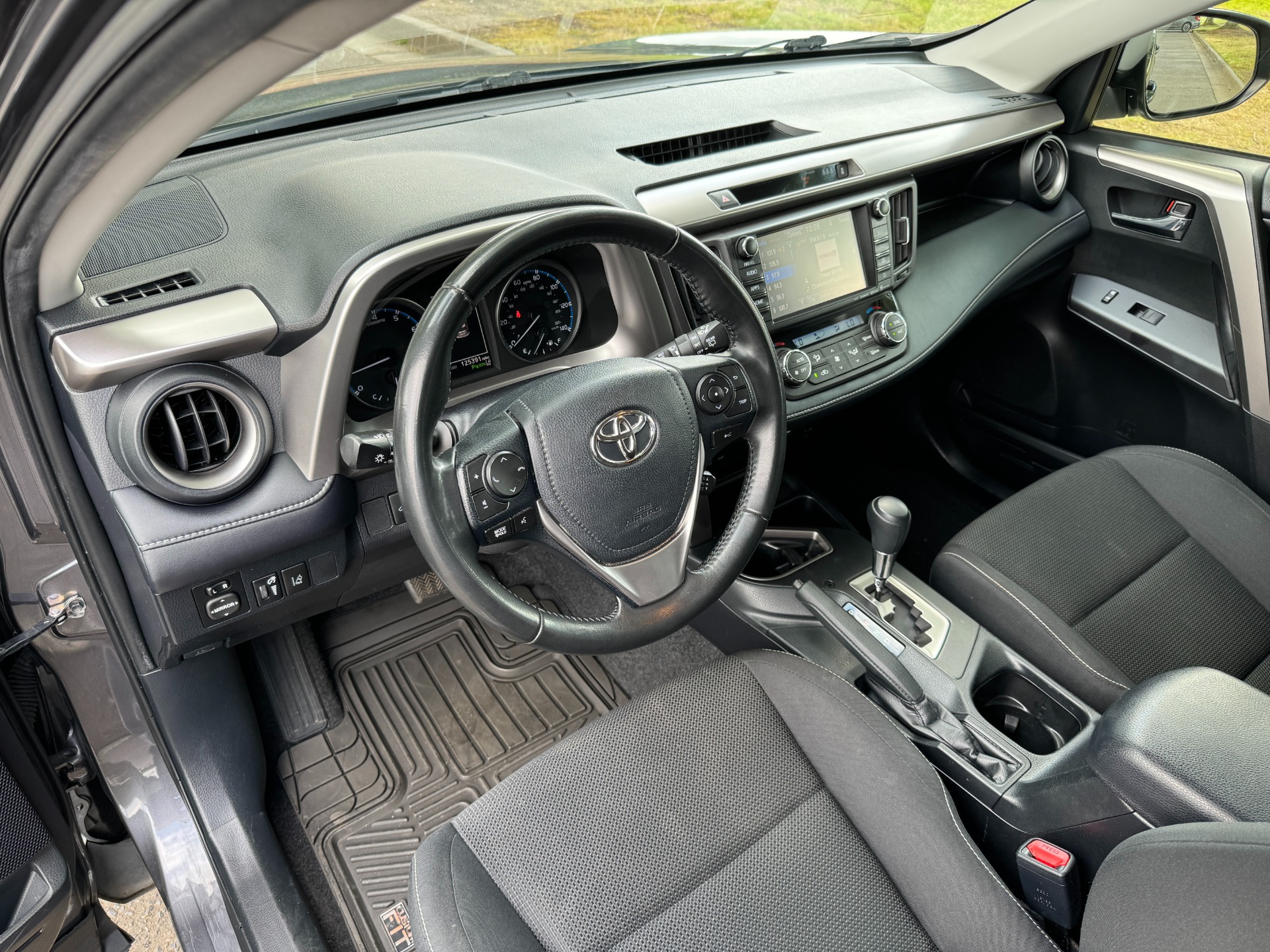 Used 2018 Toyota RAV4 Adventure for sale Sold at Formula Imports in Charlotte NC 28227 22