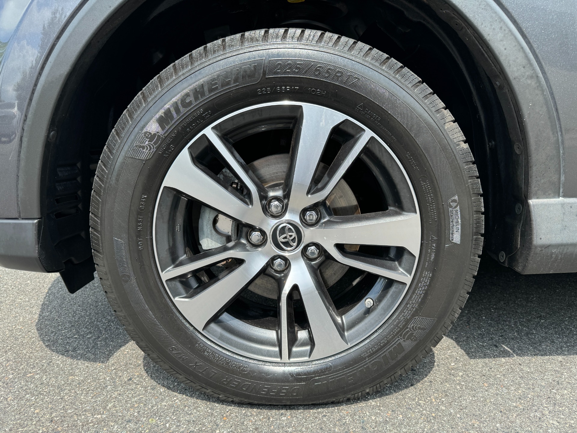 Used 2018 Toyota RAV4 Adventure for sale Sold at Formula Imports in Charlotte NC 28227 52