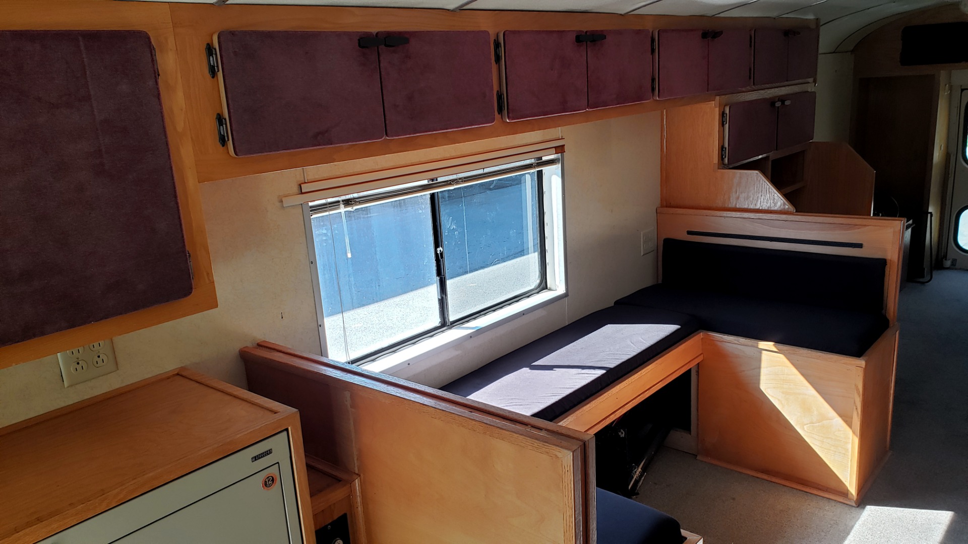 Used 1993 Chevrolet BLUEBIRD SCHOOL BUS 30' / CUMMINS DIESEL / AIR / GENERATOR for sale Sold at Formula Imports in Charlotte NC 28227 103