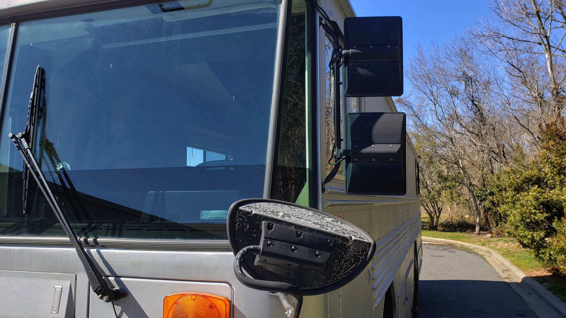 Used 1993 Chevrolet BLUEBIRD SCHOOL BUS 30' / CUMMINS DIESEL / AIR / GENERATOR for sale Sold at Formula Imports in Charlotte NC 28227 18