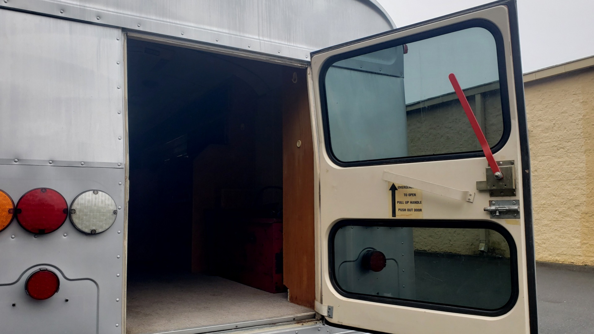 Used 1993 Chevrolet BLUEBIRD SCHOOL BUS 30' / CUMMINS DIESEL / AIR / GENERATOR for sale Sold at Formula Imports in Charlotte NC 28227 44