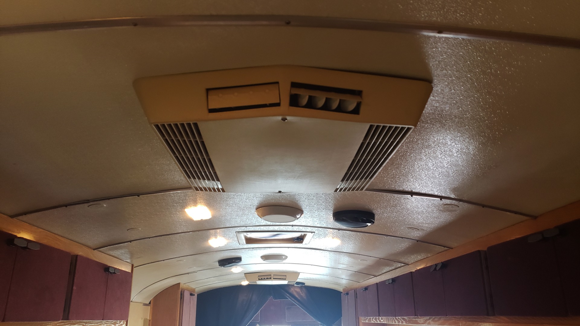 Used 1993 Chevrolet BLUEBIRD SCHOOL BUS 30' / CUMMINS DIESEL / AIR / GENERATOR for sale Sold at Formula Imports in Charlotte NC 28227 72