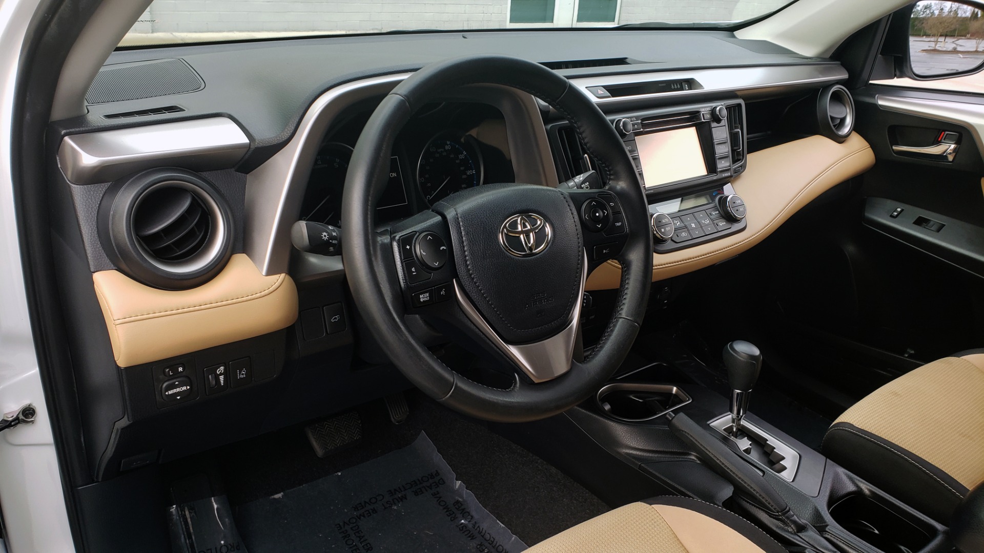 Used 2018 Toyota RAV4 XLE / FWD / 4-CYL / 6-SPD AUTO / BSM / REAR CROSS TRAFFIC ALERT for sale Sold at Formula Imports in Charlotte NC 28227 34