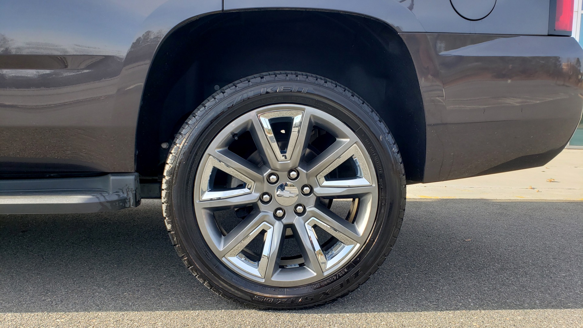 Used 2017 Chevrolet TAHOE 4WD LT / LUXURY PKG / NAV / BOSE / 3-ROW / REARVIEW for sale Sold at Formula Imports in Charlotte NC 28227 74