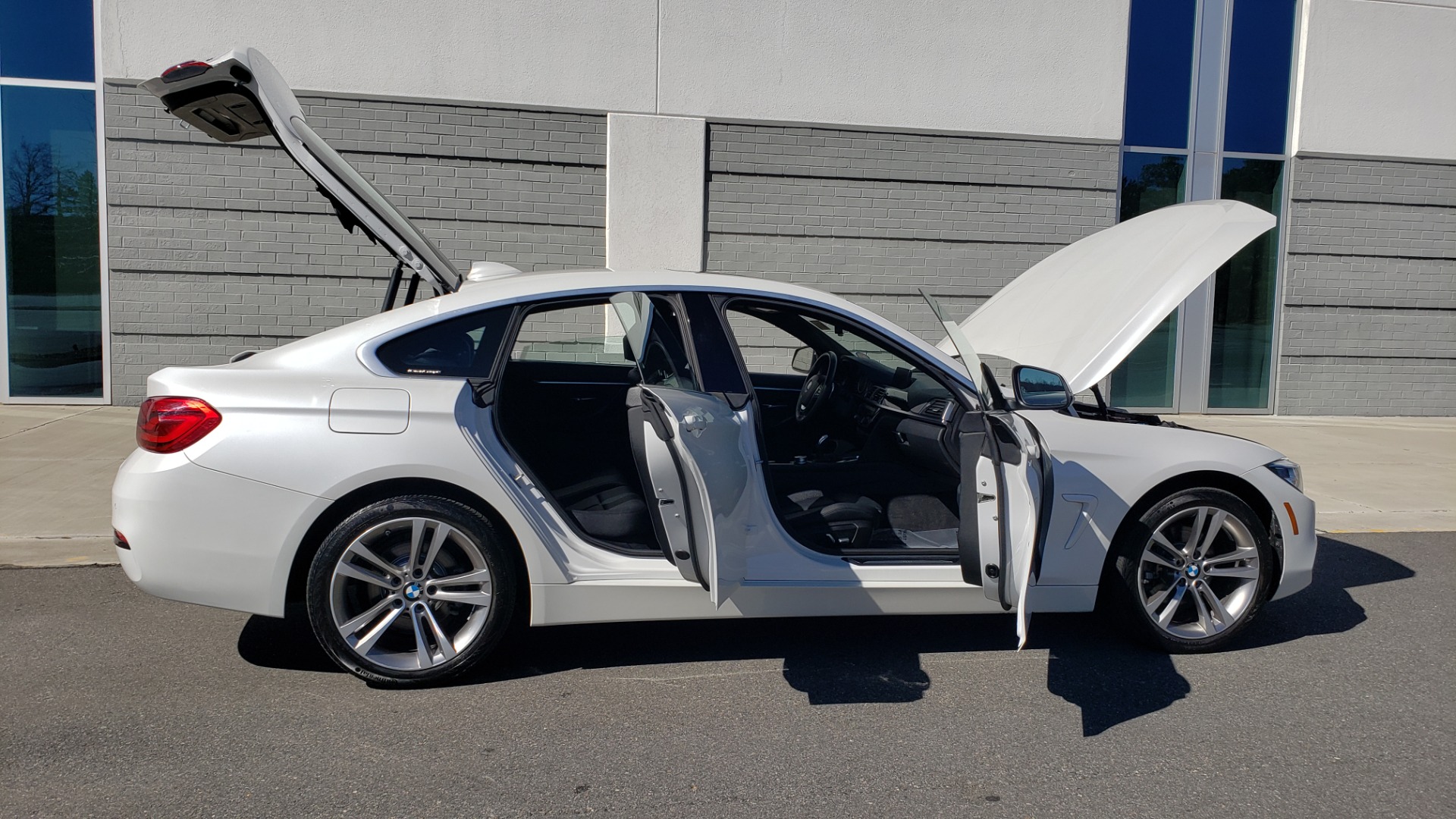 Used 2018 BMW 4 SERIES 430IXDRIVE / PREMIUM / NAV / SUNROOF / ESSENTIALS PKG for sale Sold at Formula Imports in Charlotte NC 28227 12