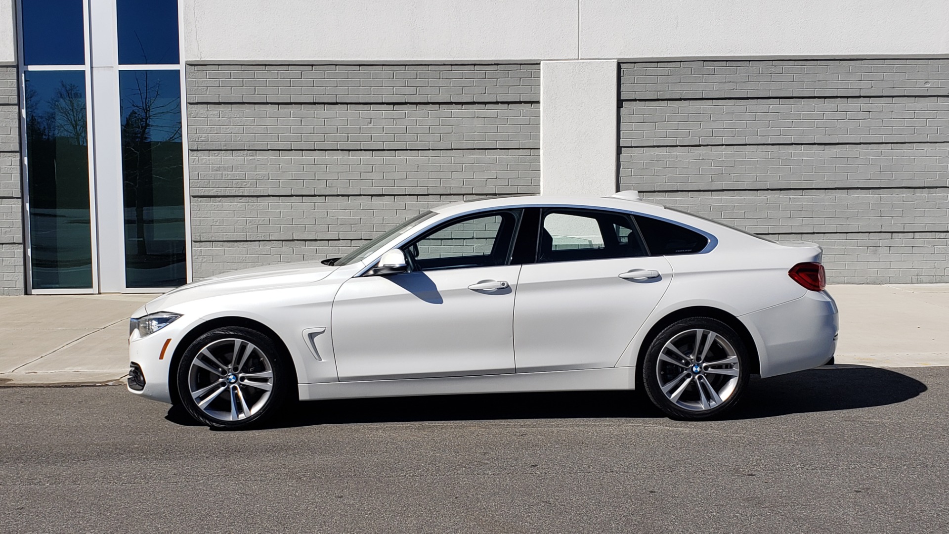 Used 2018 BMW 4 SERIES 430IXDRIVE / PREMIUM / NAV / SUNROOF / ESSENTIALS PKG for sale Sold at Formula Imports in Charlotte NC 28227 3