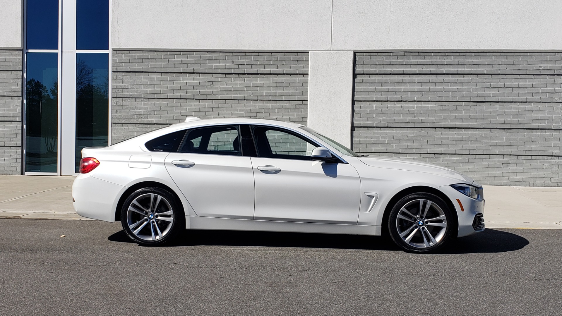 Used 2018 BMW 4 SERIES 430IXDRIVE / PREMIUM / NAV / SUNROOF / ESSENTIALS PKG for sale Sold at Formula Imports in Charlotte NC 28227 6