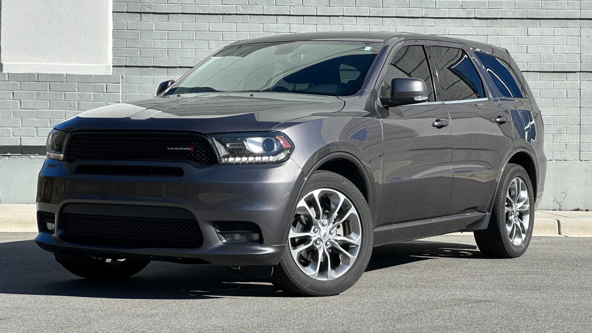 Used 2020 Dodge Durango GT PLUS / HEATED SEATS / SUEDE LEATHER / 3 ROW SEATING / REMOTE START for sale $27,995 at Formula Imports in Charlotte NC 28227 1
