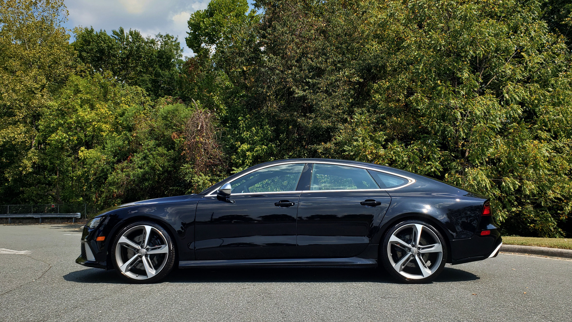 Used 2016 Audi RS 7 PRESTIGE / NAV / SUNROOF / BOSE / CAMERA / HTD STS for sale Sold at Formula Imports in Charlotte NC 28227 5