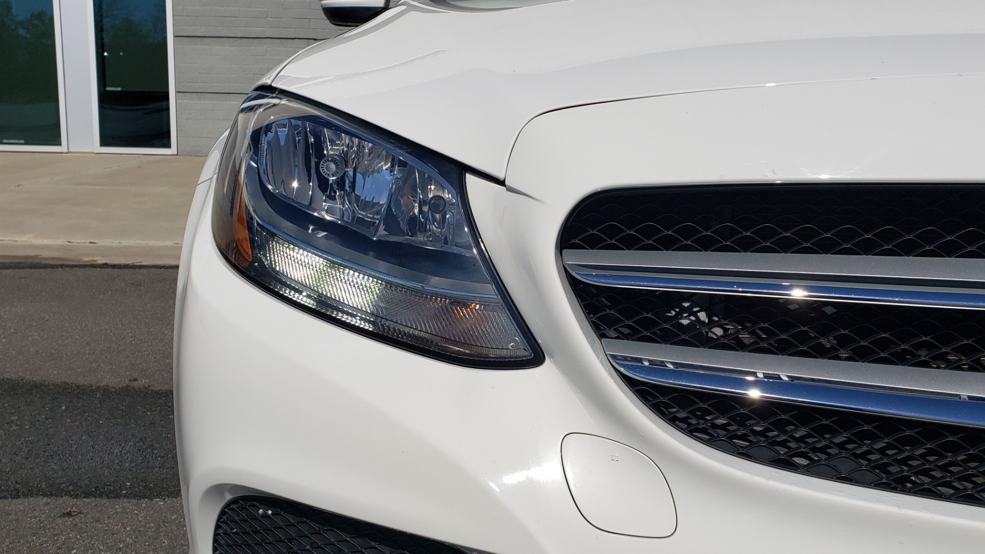 Used 2017 Mercedes-Benz C-CLASS C300 / 2.0L / 7-SPD AUTO / BSA / PANO-ROOF / REARVIEW for sale Sold at Formula Imports in Charlotte NC 28227 18