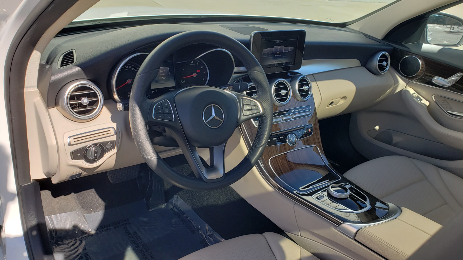 Used 2017 Mercedes-Benz C-CLASS C300 / 2.0L / 7-SPD AUTO / BSA / PANO-ROOF / REARVIEW for sale Sold at Formula Imports in Charlotte NC 28227 31