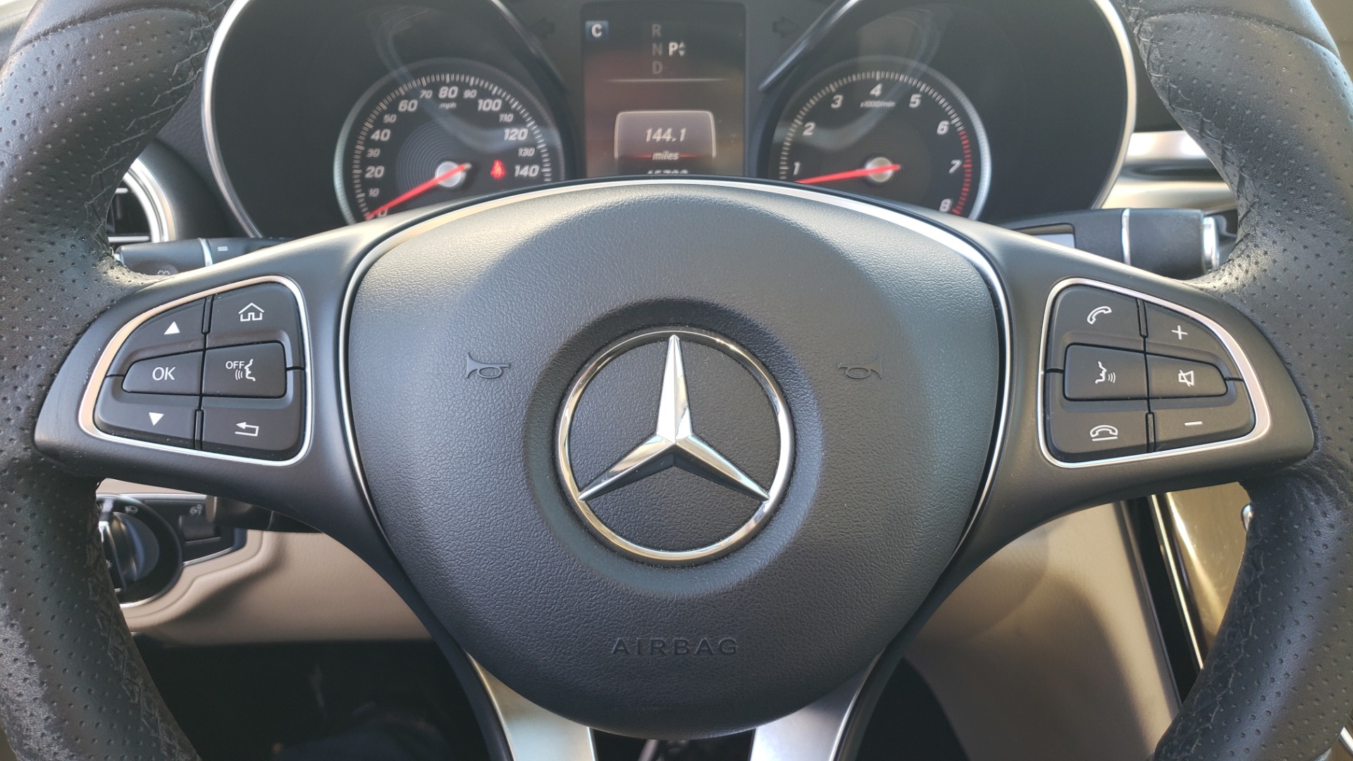 Used 2017 Mercedes-Benz C-CLASS C300 / 2.0L / 7-SPD AUTO / BSA / PANO-ROOF / REARVIEW for sale Sold at Formula Imports in Charlotte NC 28227 34