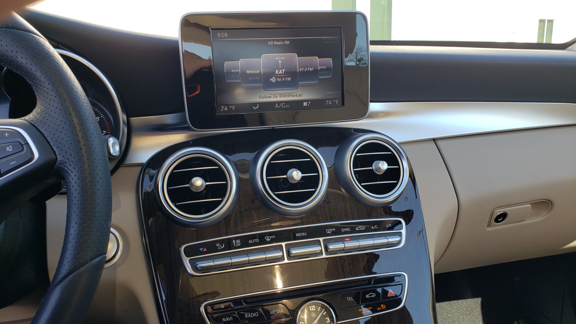 Used 2017 Mercedes-Benz C-CLASS C300 / 2.0L / 7-SPD AUTO / BSA / PANO-ROOF / REARVIEW for sale Sold at Formula Imports in Charlotte NC 28227 39