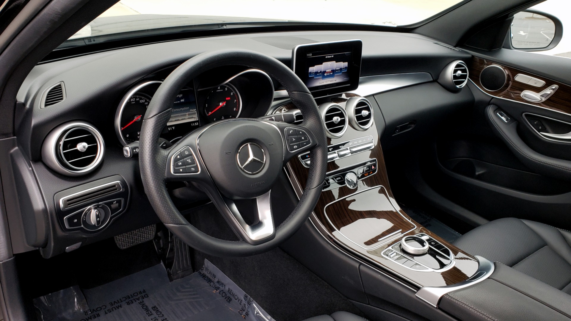 Used 2018 Mercedes-Benz C-CLASS C 300 PREMIUM / 2.0L TURBO / PANO-ROOF / KEYLESS-GO / REARVIEW for sale Sold at Formula Imports in Charlotte NC 28227 30