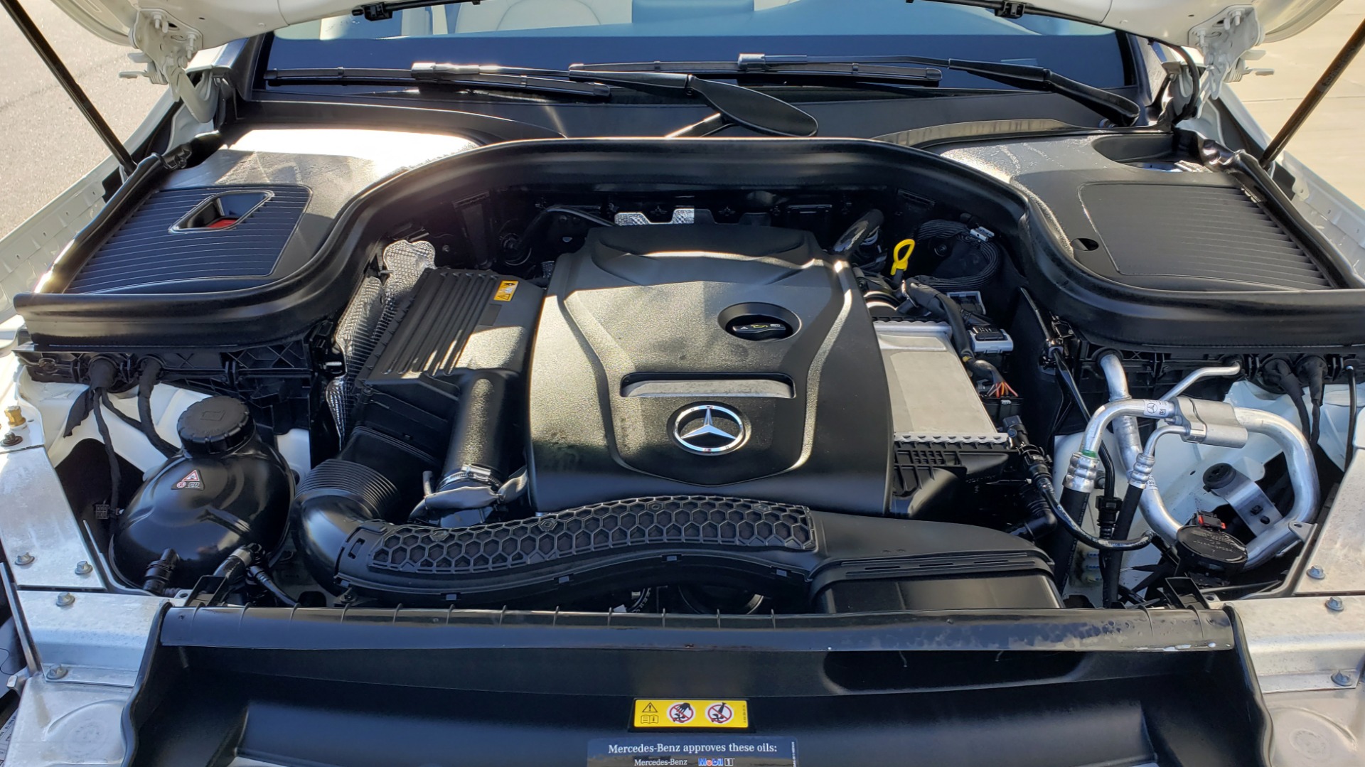 Used 2018 Mercedes-Benz GLC 300 4MATIC / PREM PKG / NAV / SUNROOF / REARVIEW for sale Sold at Formula Imports in Charlotte NC 28227 10