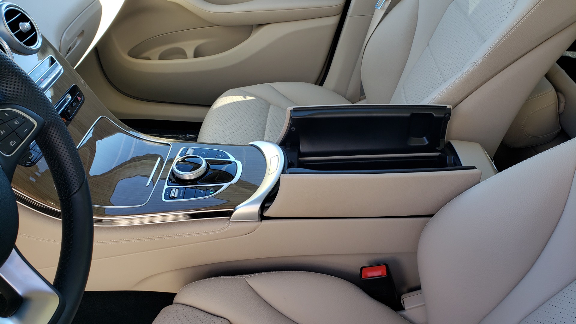 Used 2018 Mercedes-Benz GLC 300 4MATIC / PREM PKG / NAV / SUNROOF / REARVIEW for sale Sold at Formula Imports in Charlotte NC 28227 61