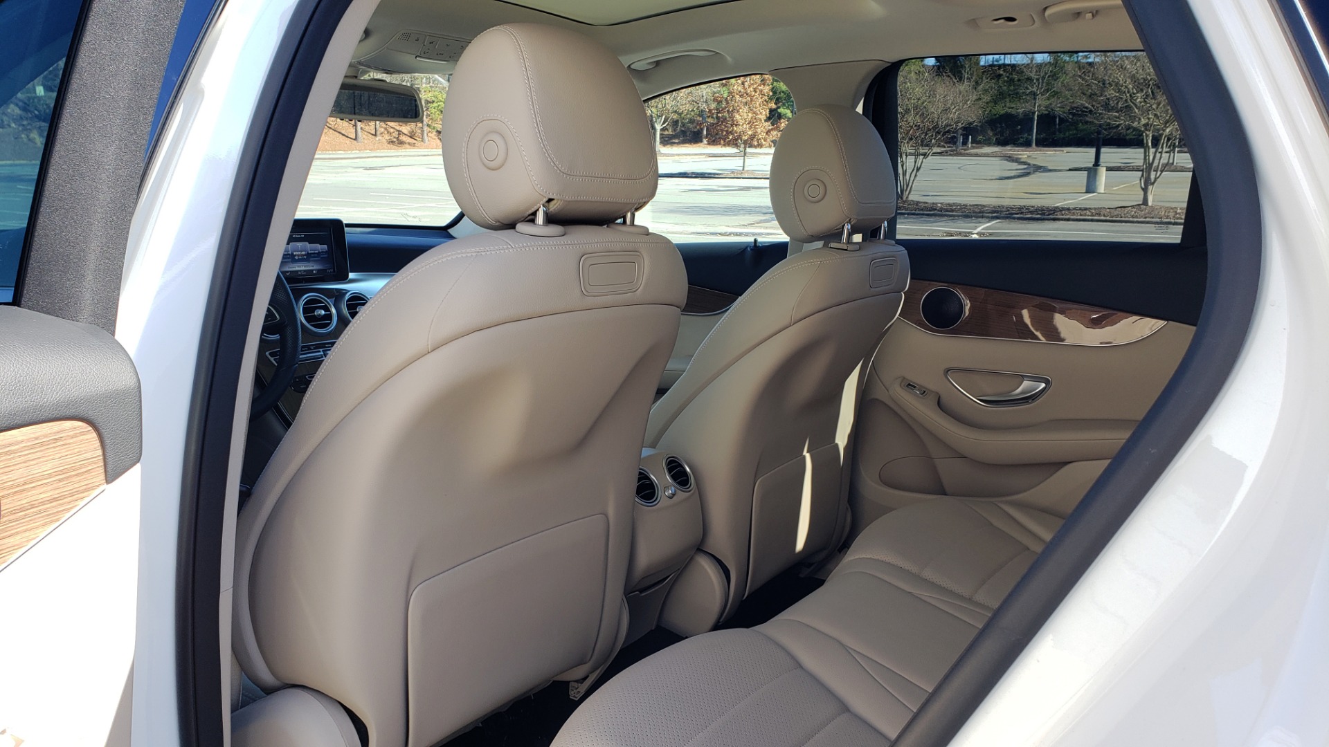 Used 2018 Mercedes-Benz GLC 300 4MATIC / PREM PKG / NAV / SUNROOF / REARVIEW for sale Sold at Formula Imports in Charlotte NC 28227 65