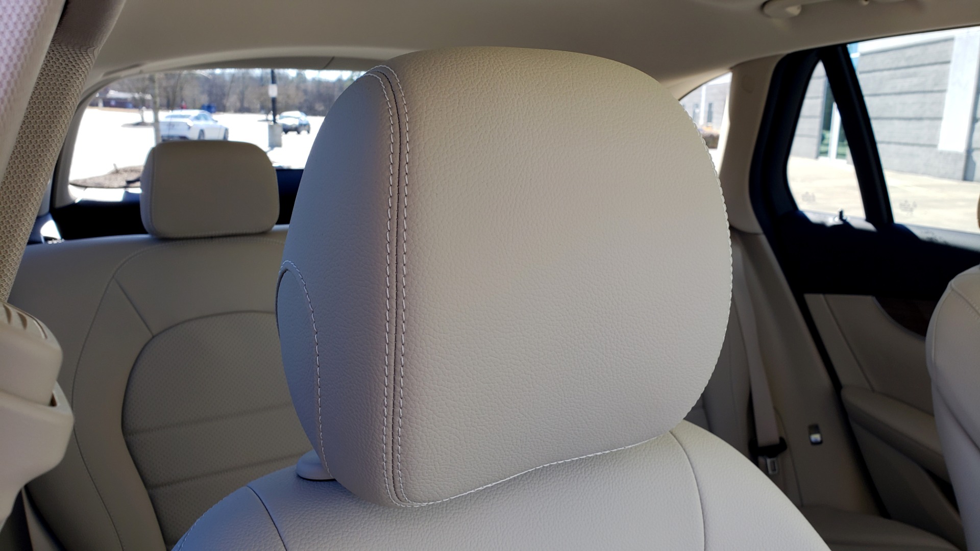Used 2018 Mercedes-Benz GLC 300 4MATIC / PREM PKG / NAV / SUNROOF / REARVIEW for sale Sold at Formula Imports in Charlotte NC 28227 73